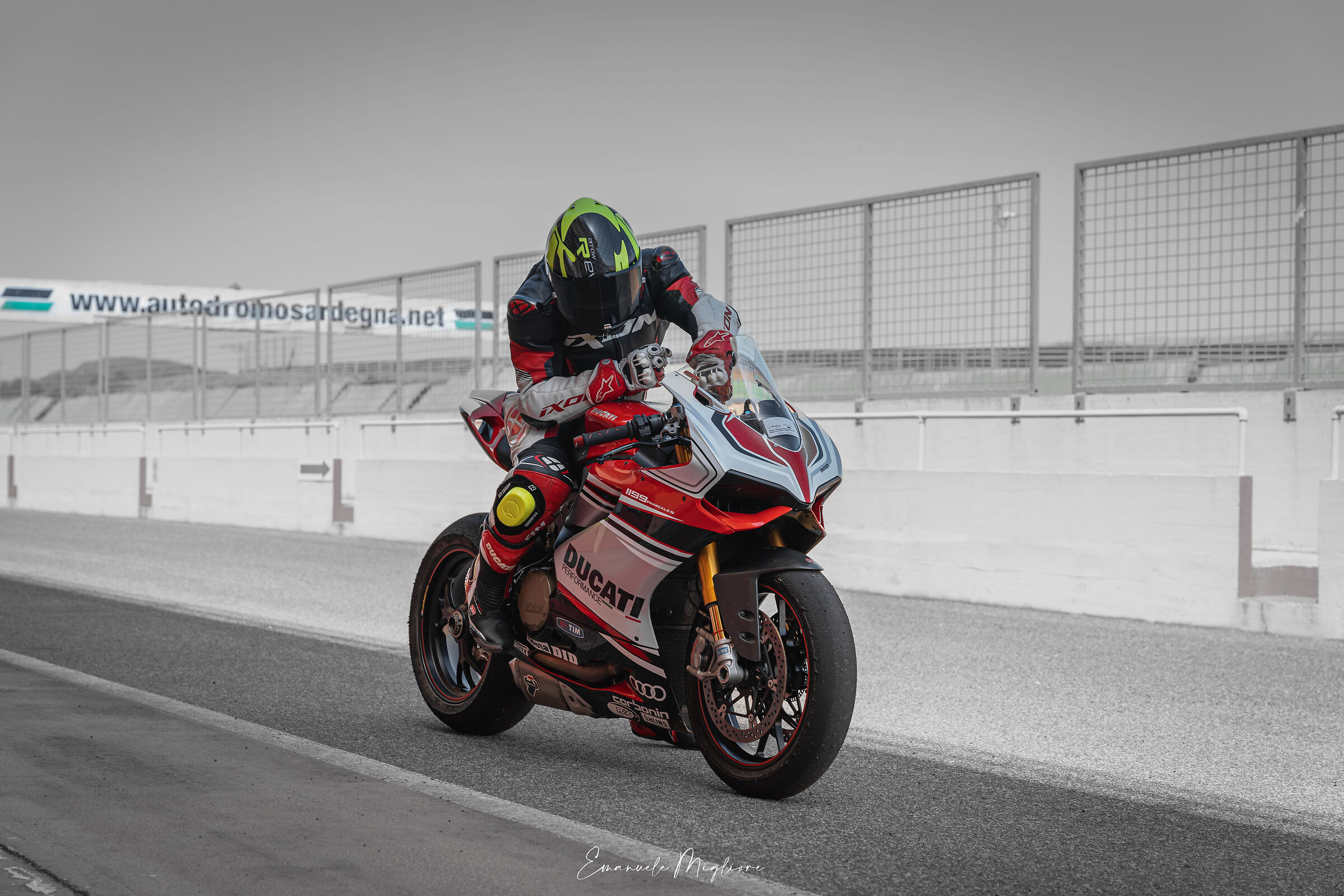 Prove libere presso l'autodromo di Mores (ss)