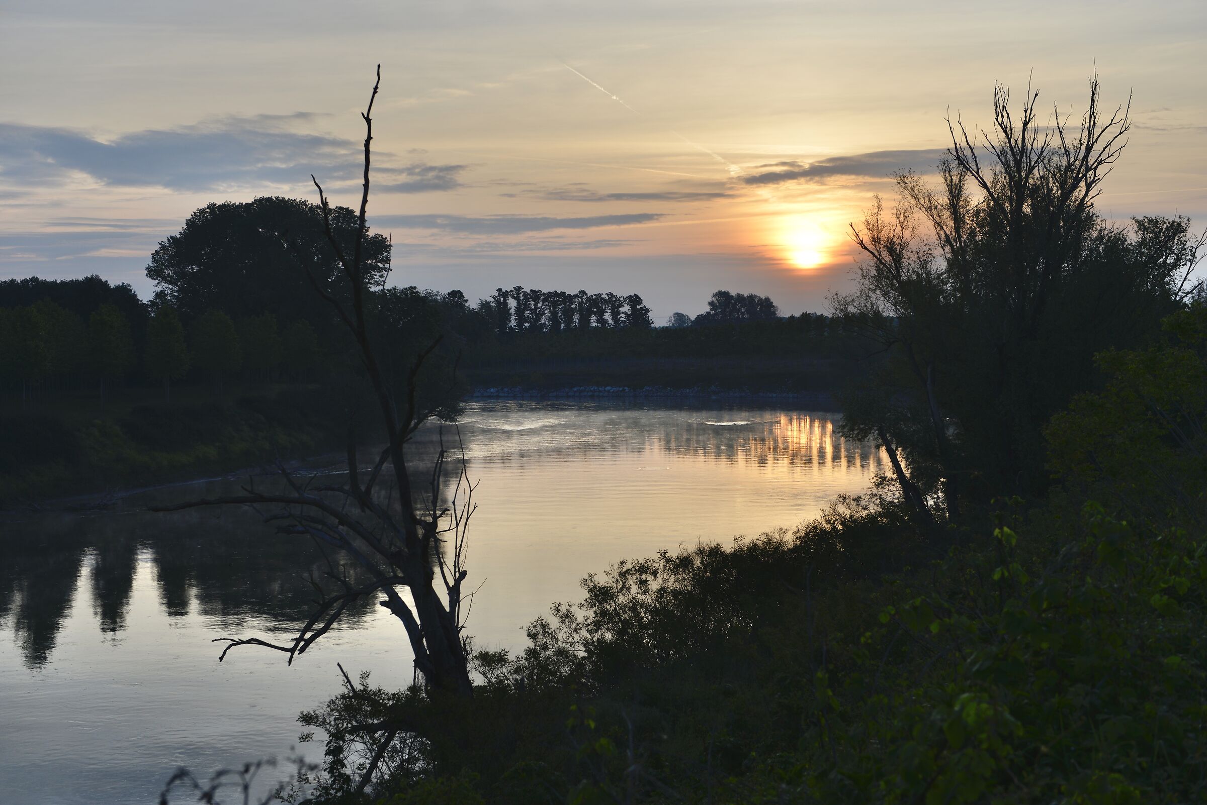 Sunrise on the river Oglio