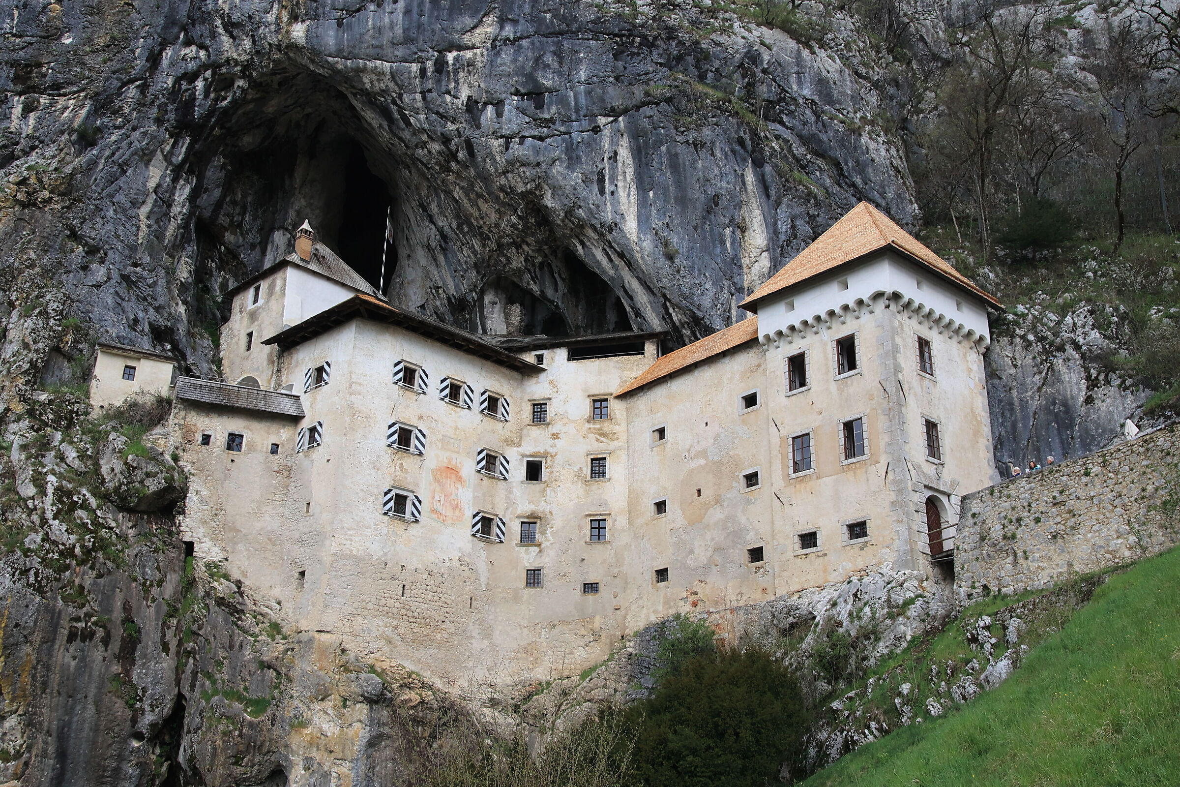 castello di predjama