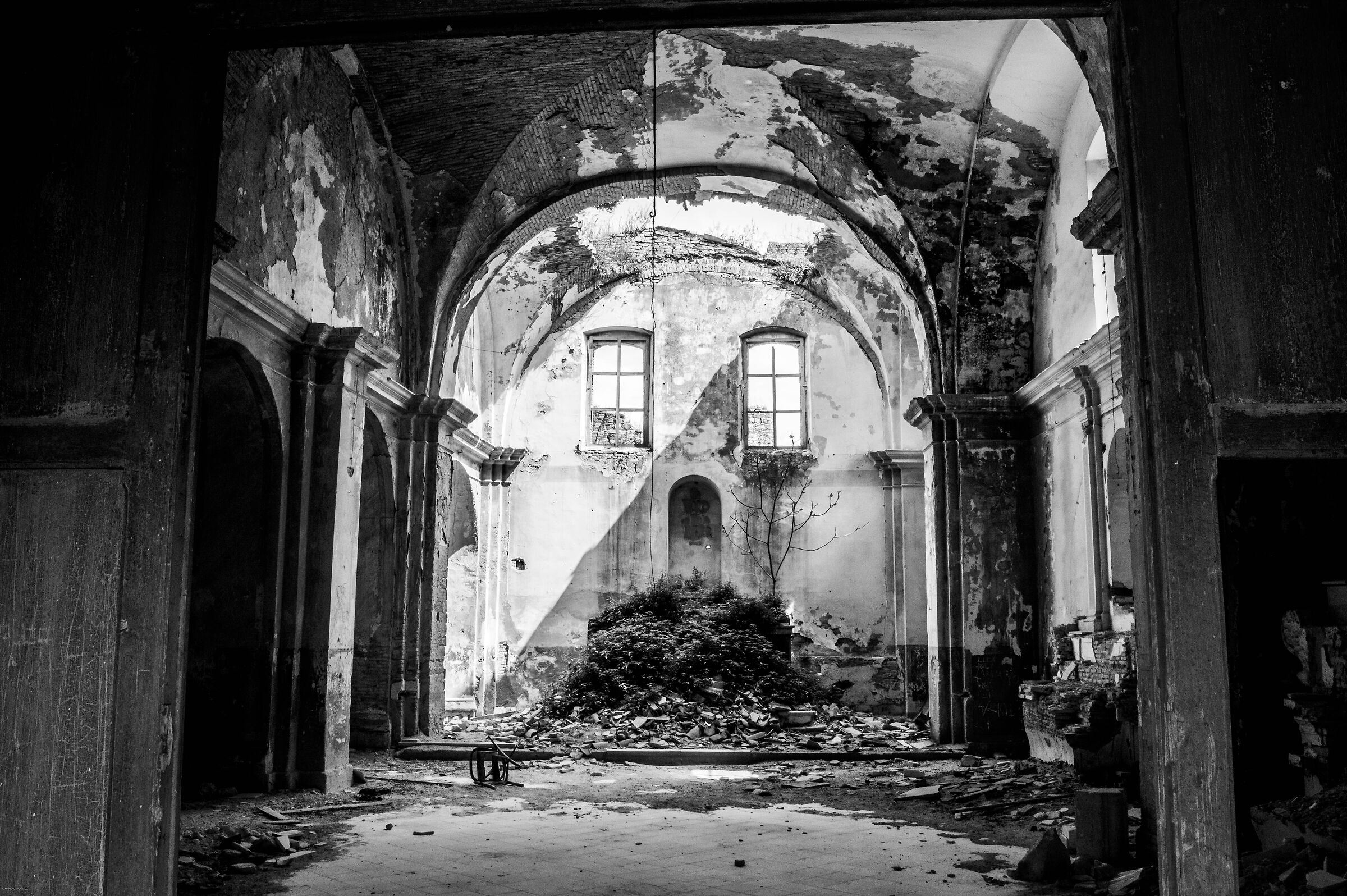 Chiesa S. Nicola Vescovo (Craco vecchia)