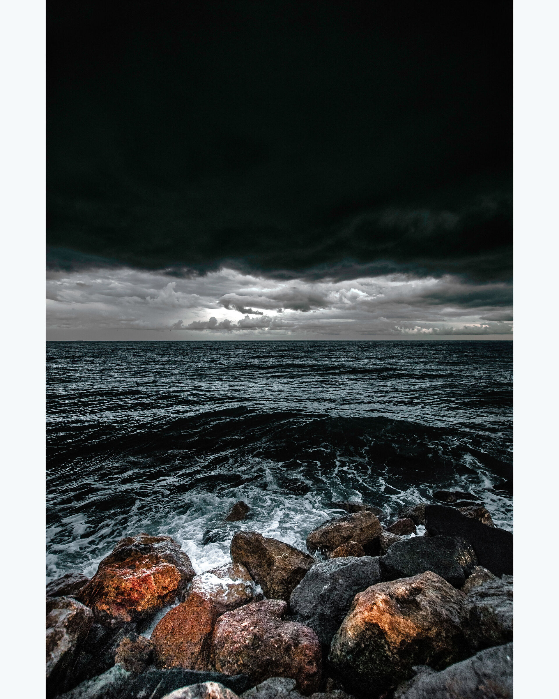 Liguria in black