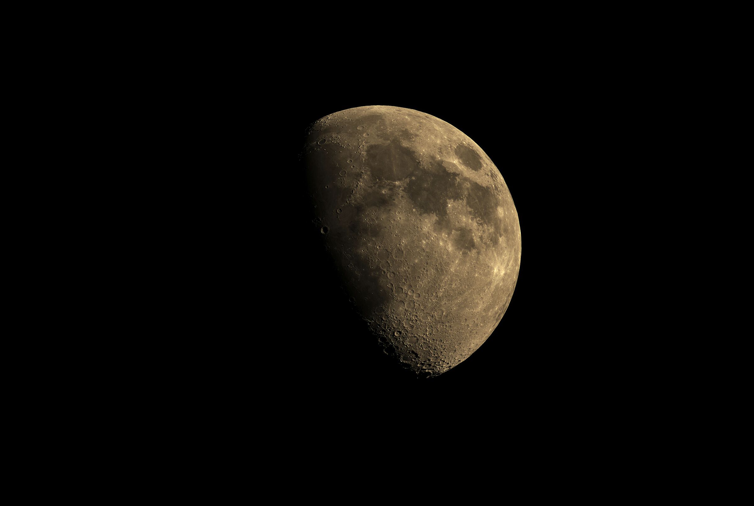 Moon 29/04/23 - APO 80/560 ED - 20Mpx