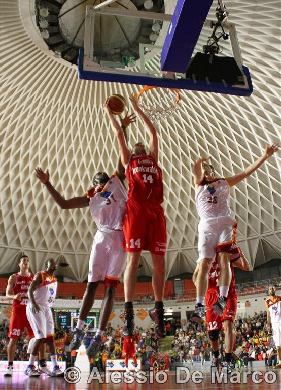 Football - Serie A - Play off '12-'13 - Q - G1