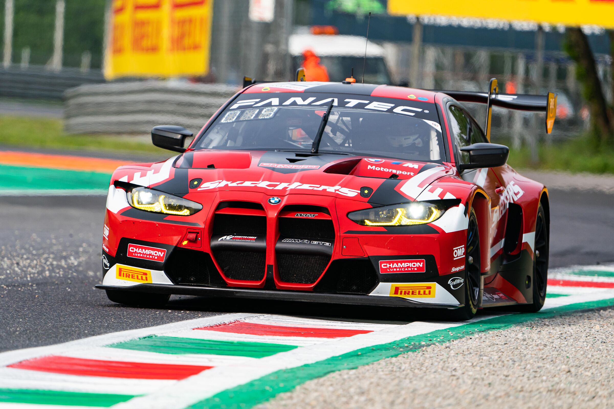 BMW M4 - Fanatec
