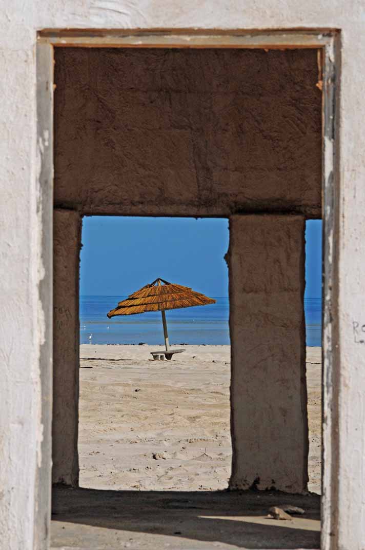 Qatar - Ombrellone solitario