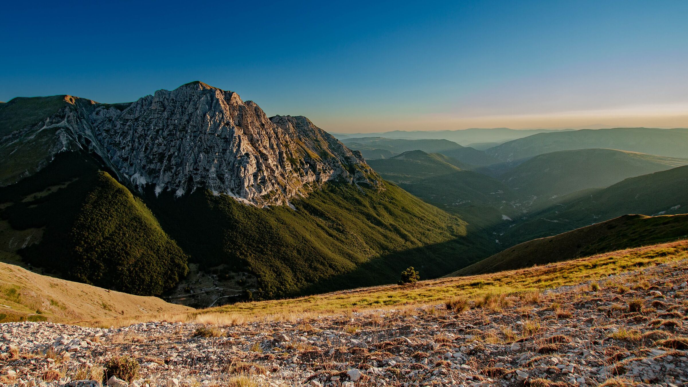 Golden hour from the Fargno refuge