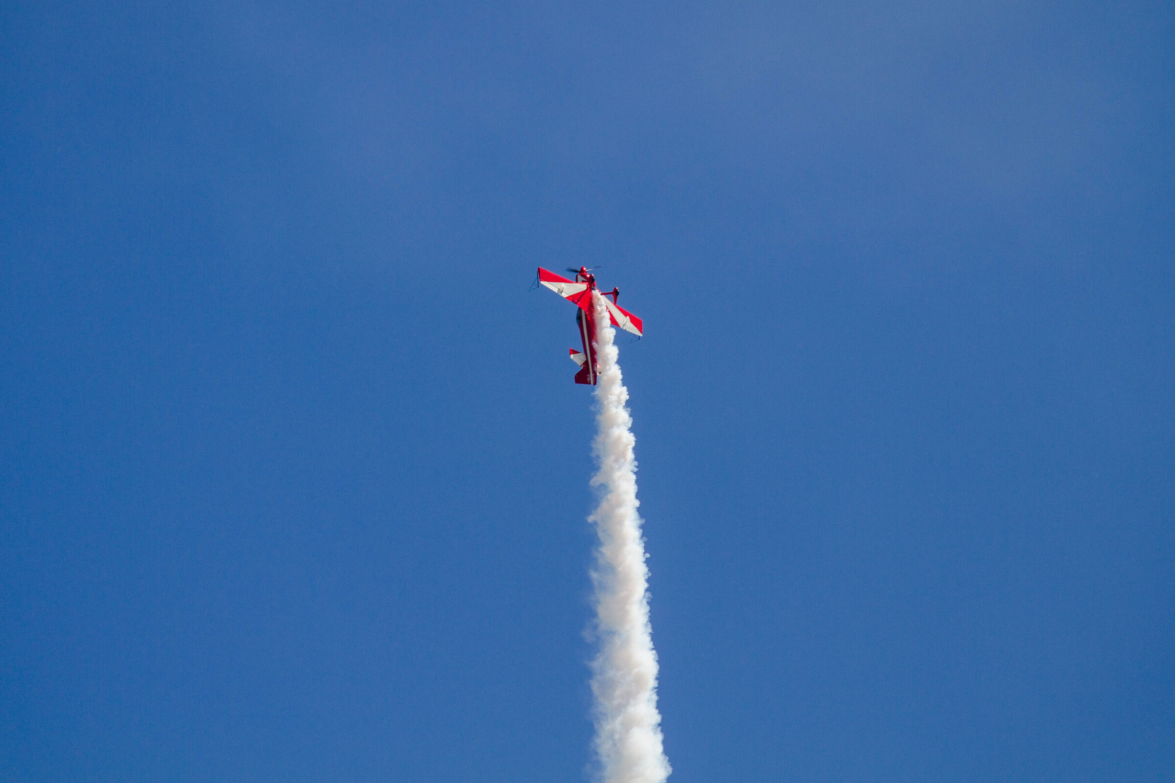 Ultralight acrobatic 3