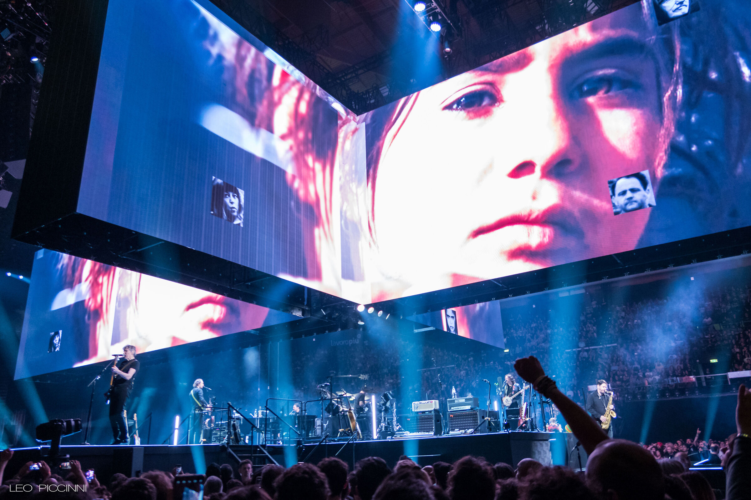 ROGER WATERS Live@Bologna 29 4 2023