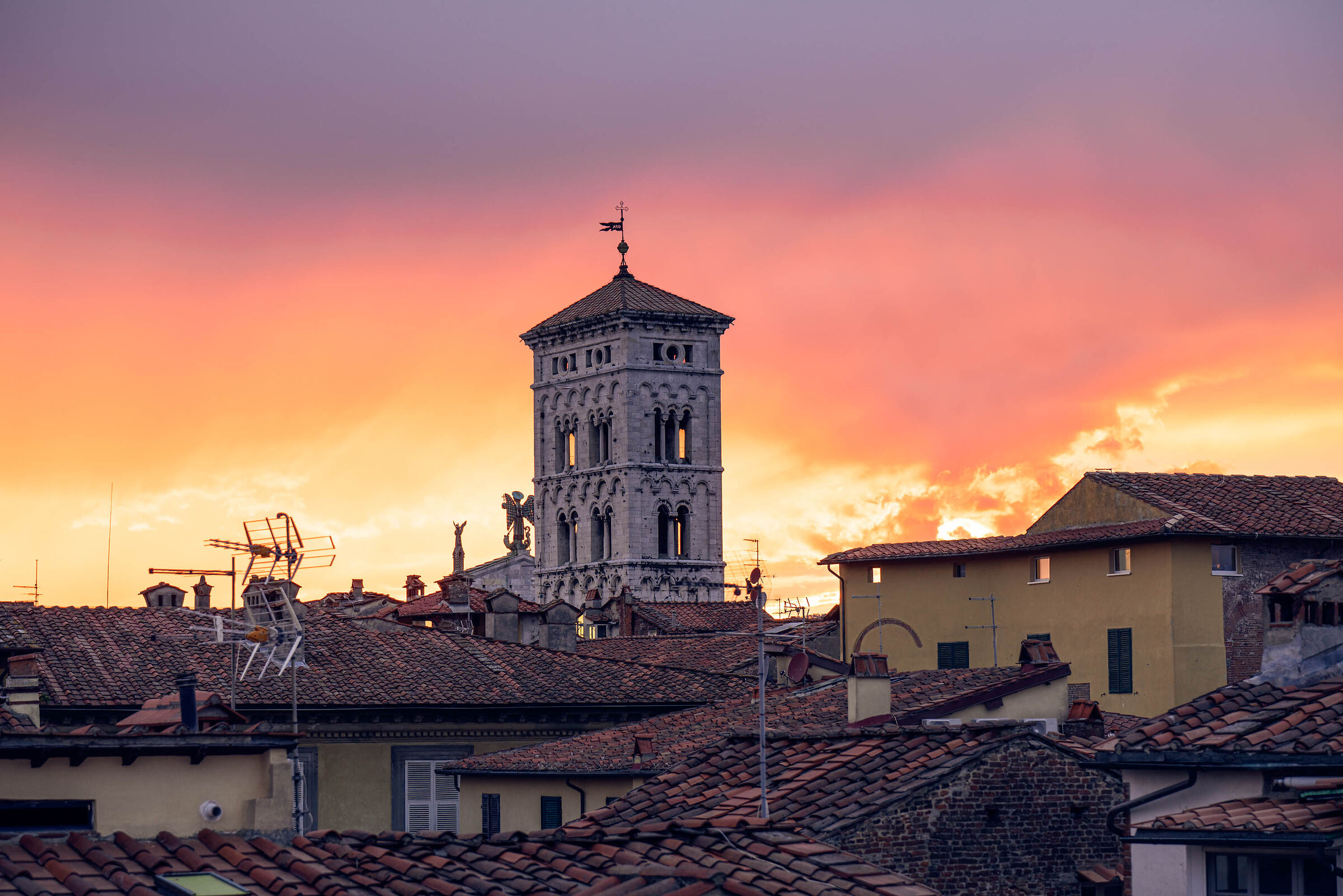 Interazioni tra onde elettromagnetiche ed atmosfera