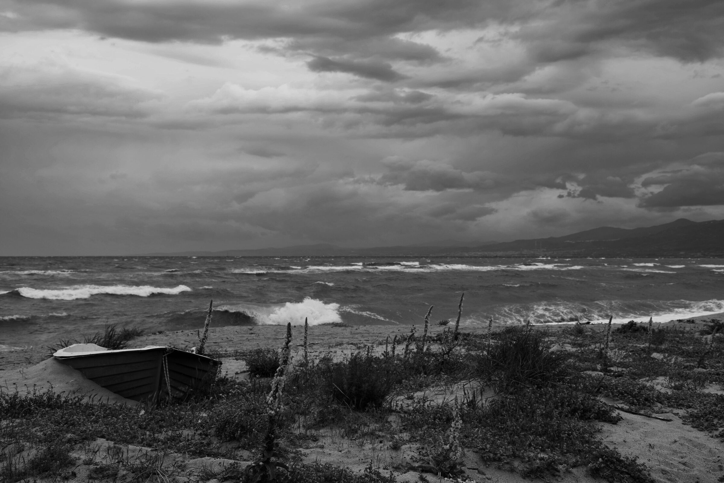 The sky and the sea speak to each other