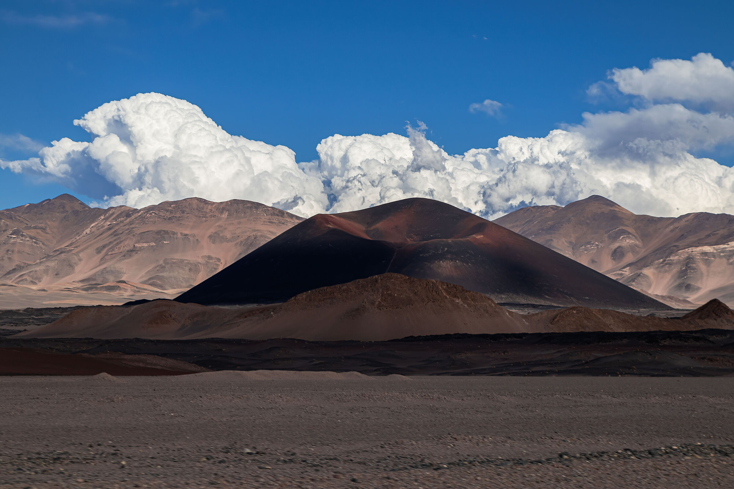 Argentina.Puna-Vulcano Jote