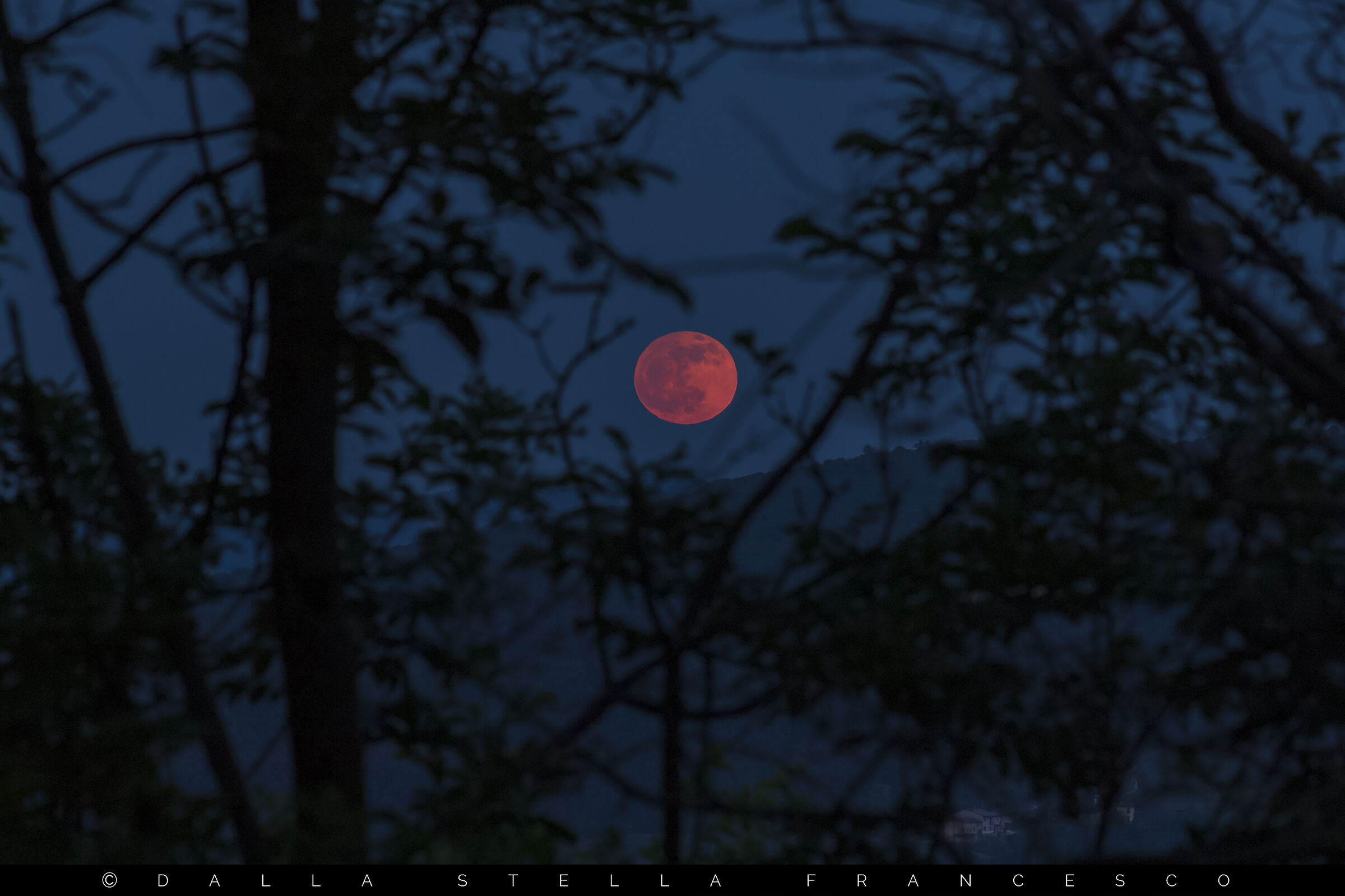 5/5 penumbral lunar eclipse