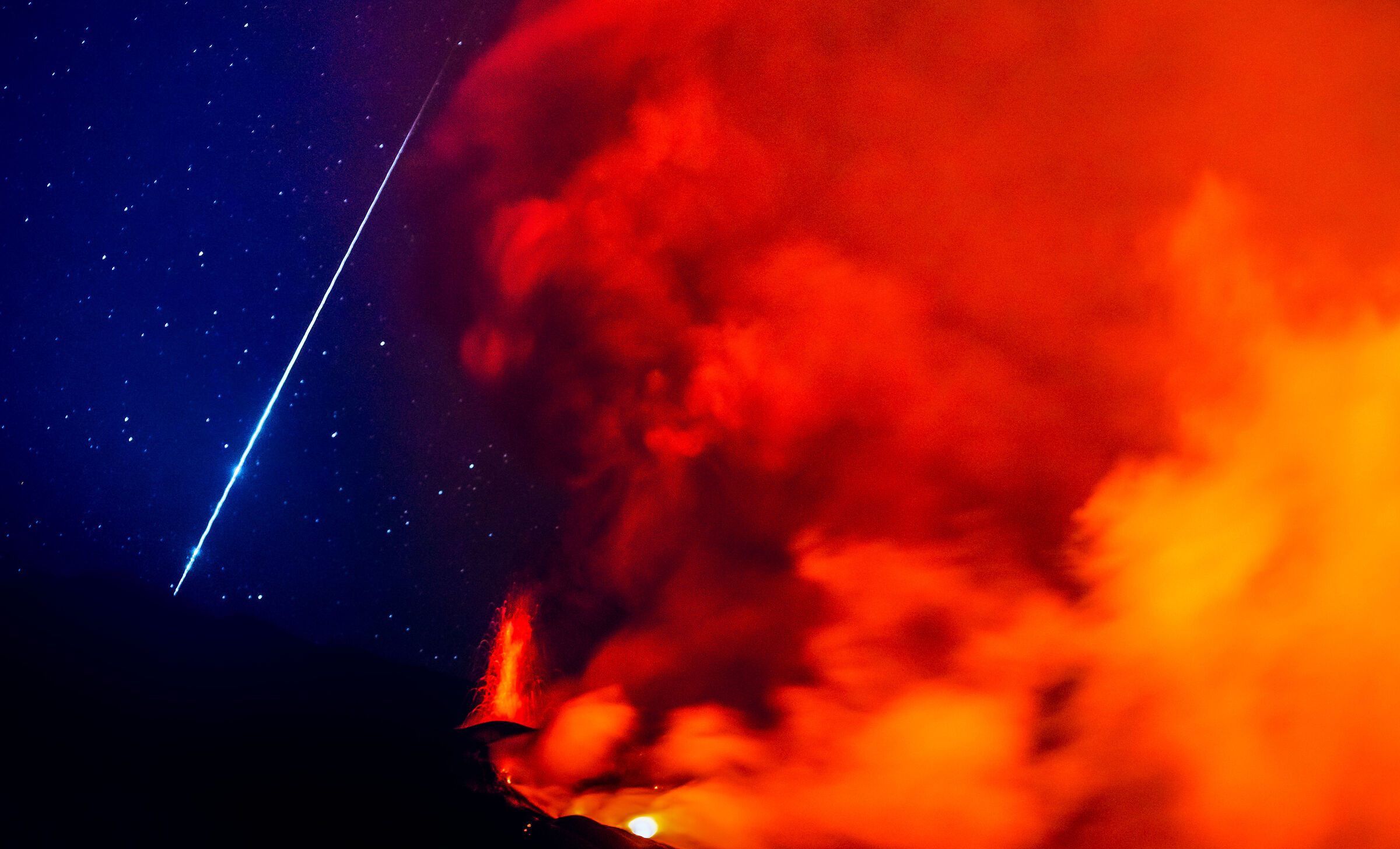 taurid ireball sopra vulcano attivo a La Palma