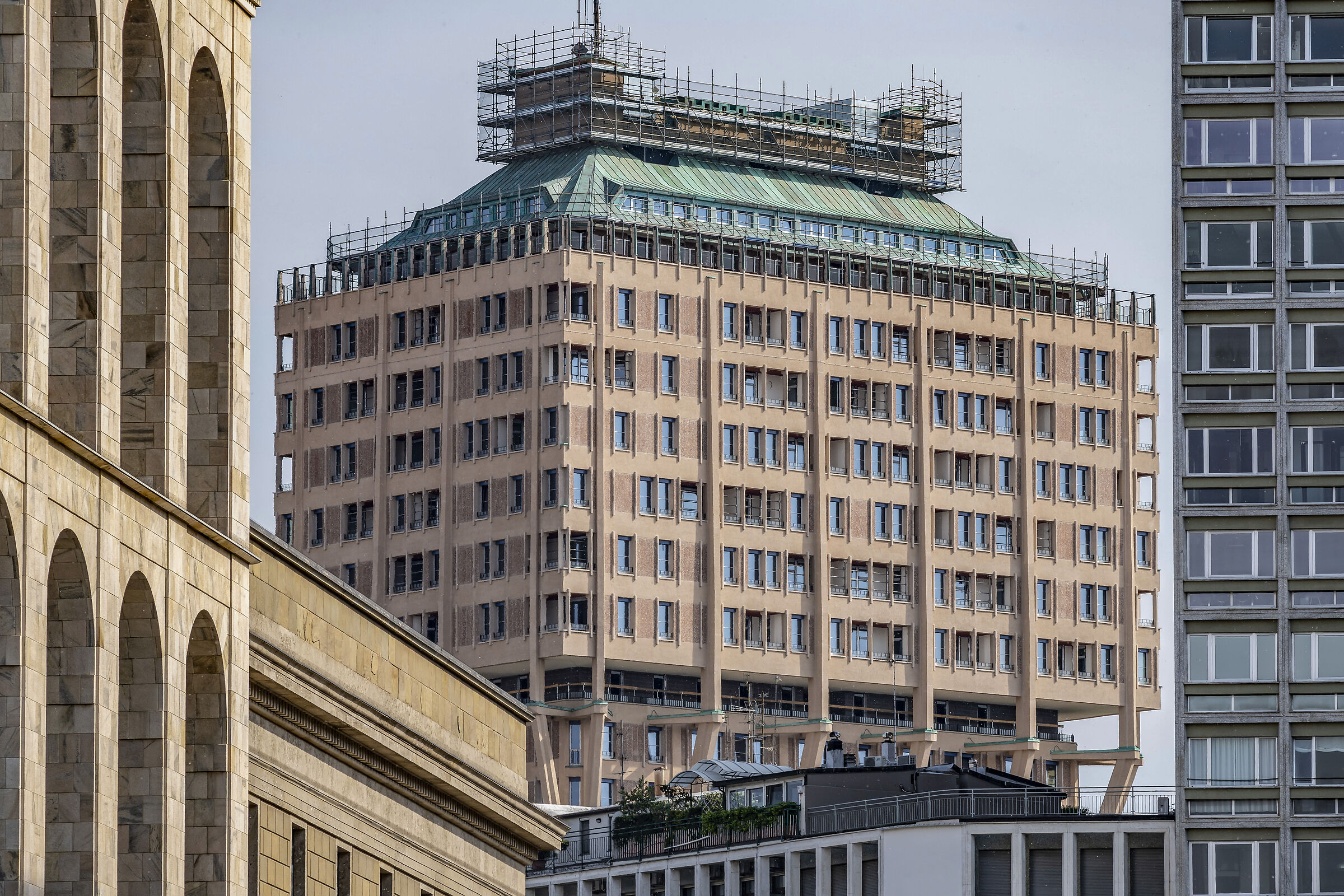 Restoration of Torre Velasca - Saturday 06/05/2023. 15:38