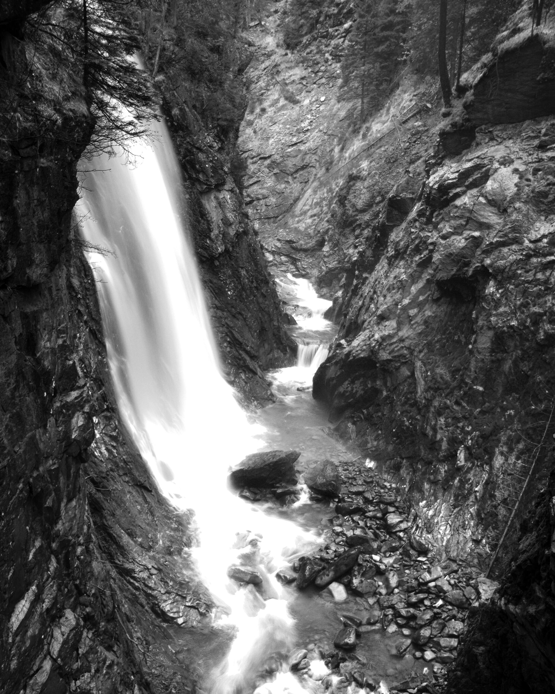 Riva Waterfalls - 2023