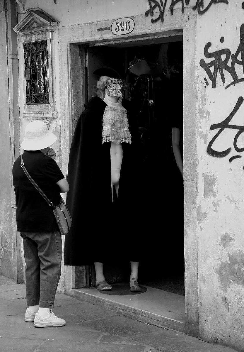 sotto il vestito, niente