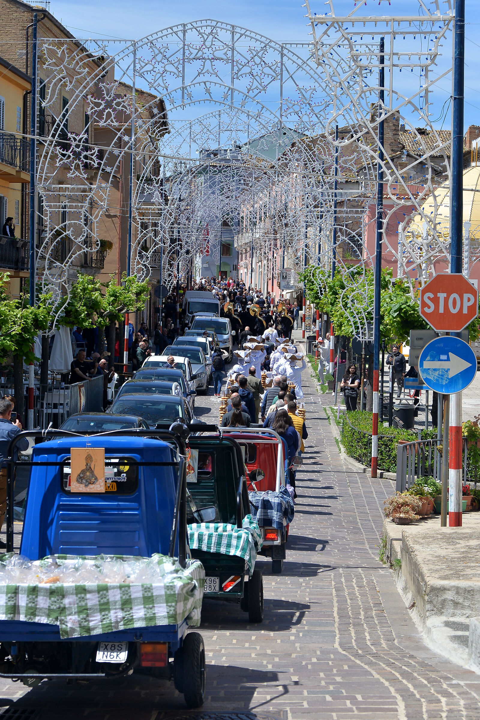 Motorized procession