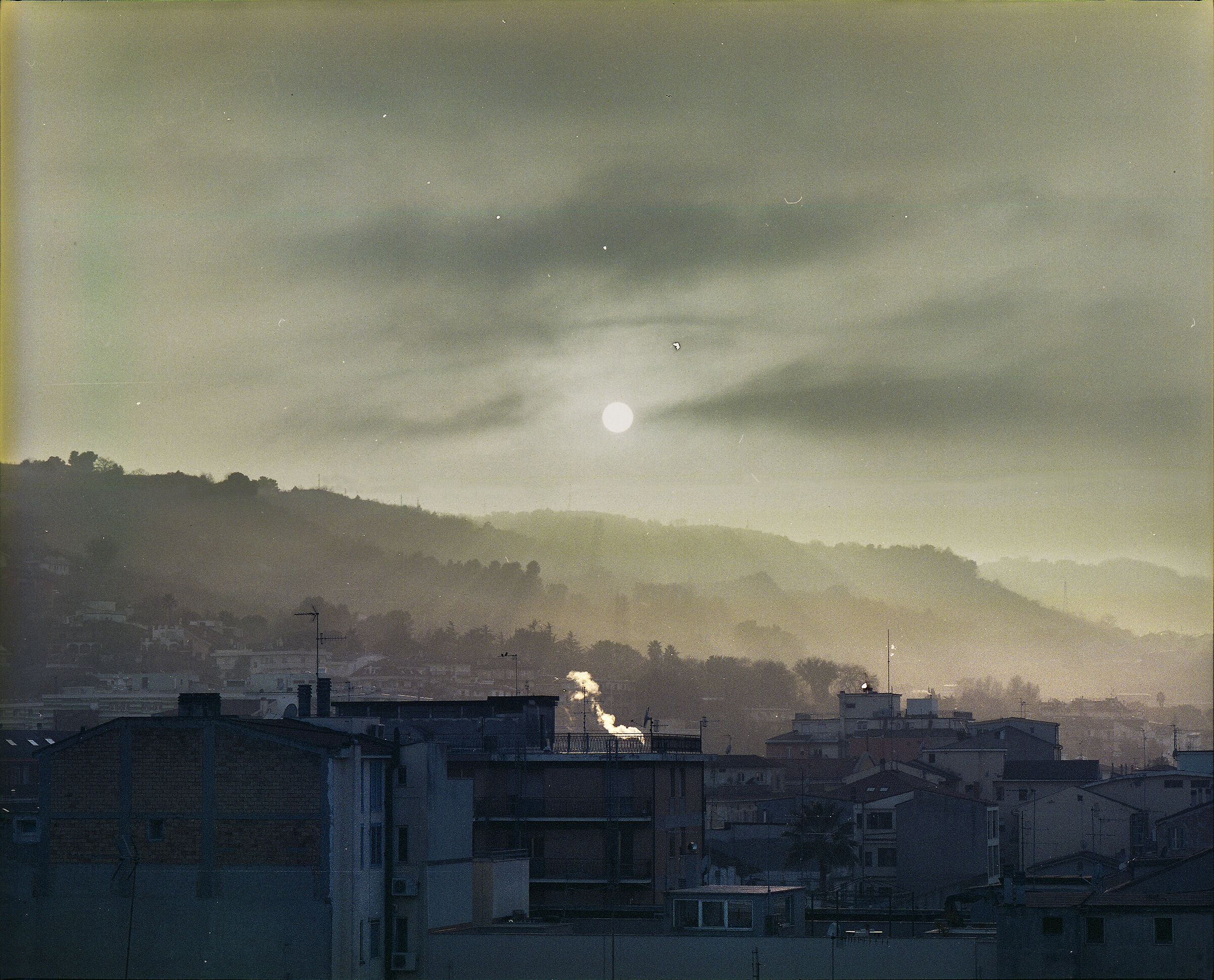 Tramonto da un attico