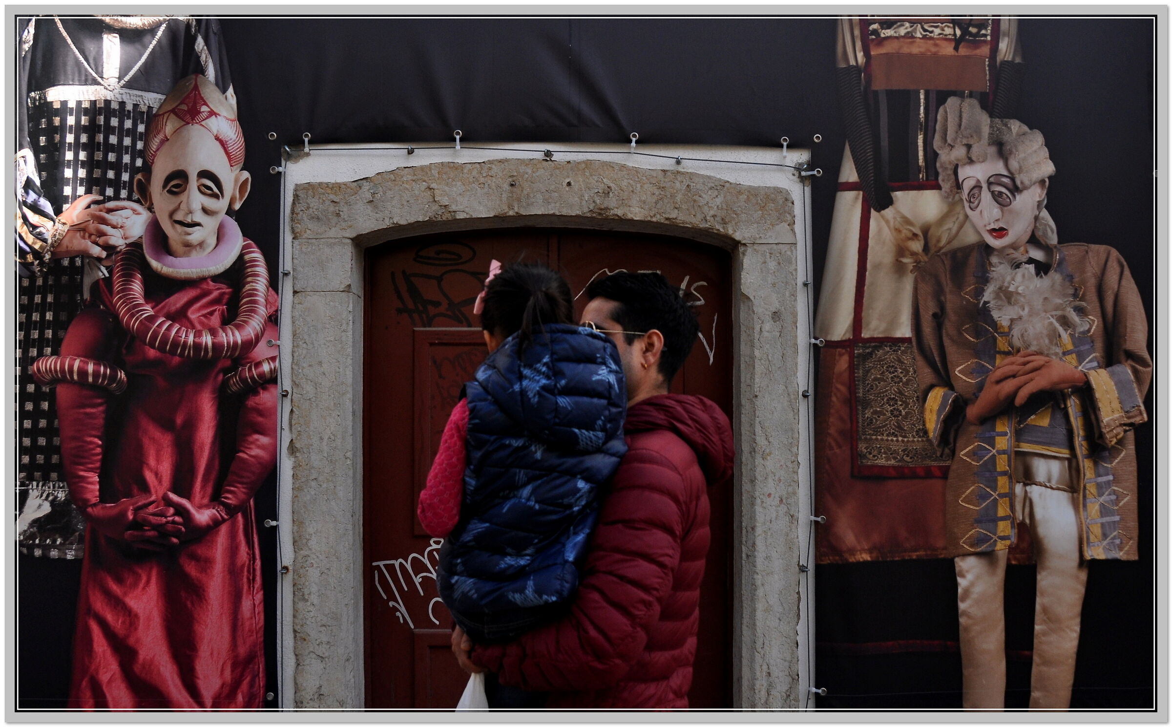 The puppet museum is closed today