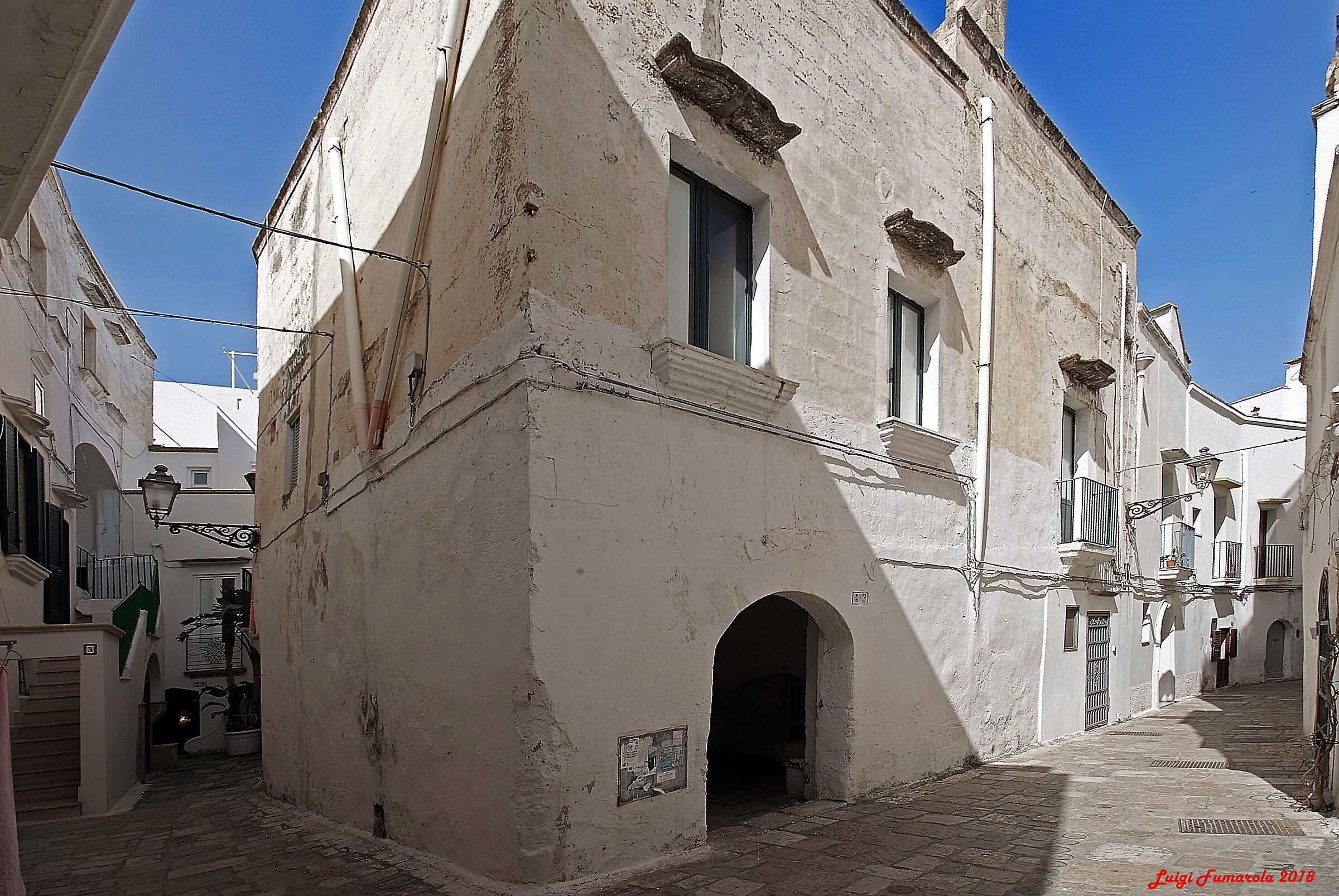 Vicoli, cortili & affini del borgo antico.