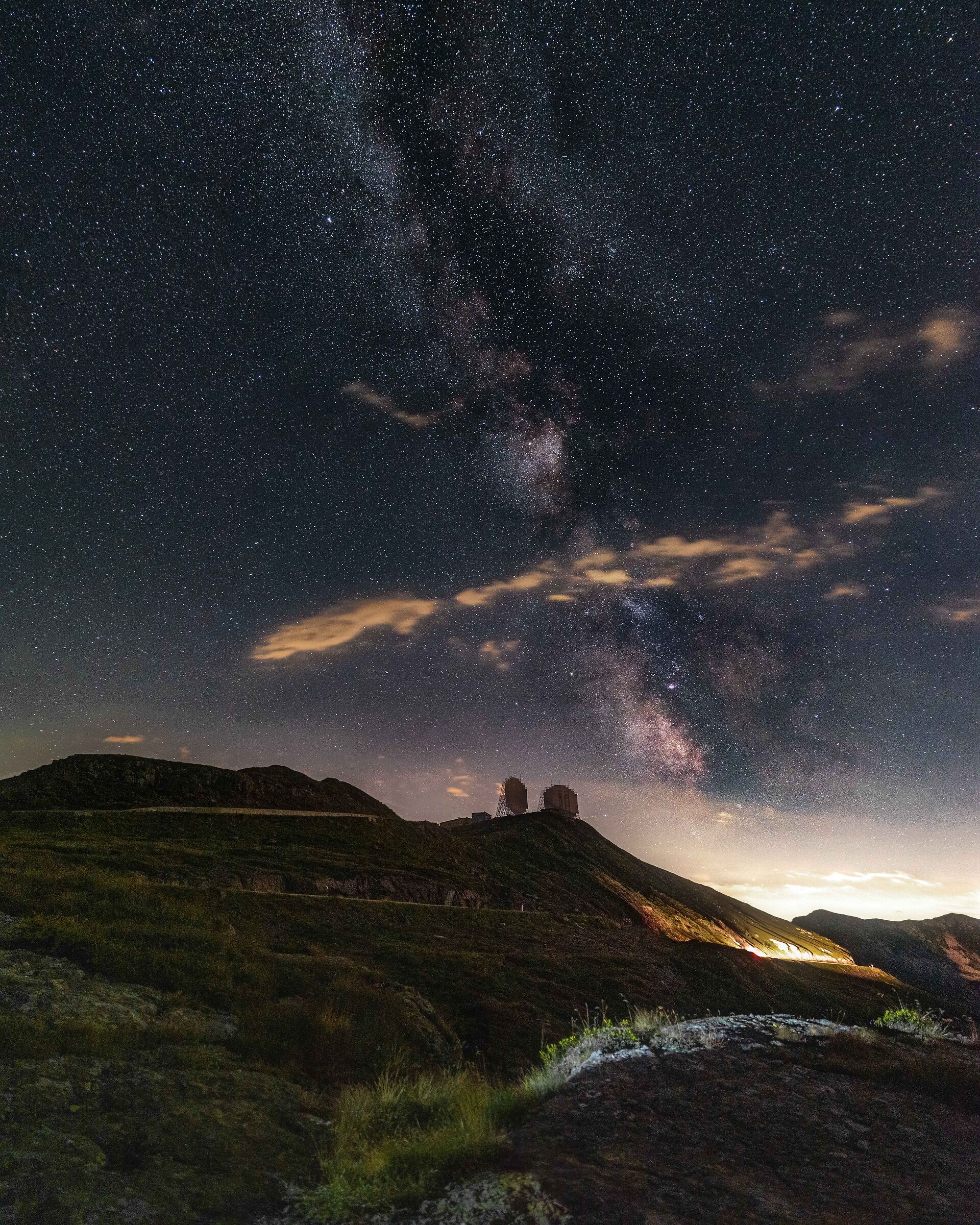 Night in tented crocedomini pass