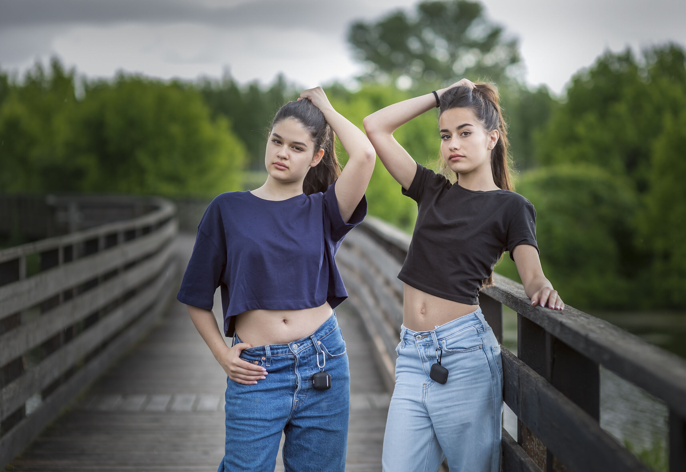Shooting friends