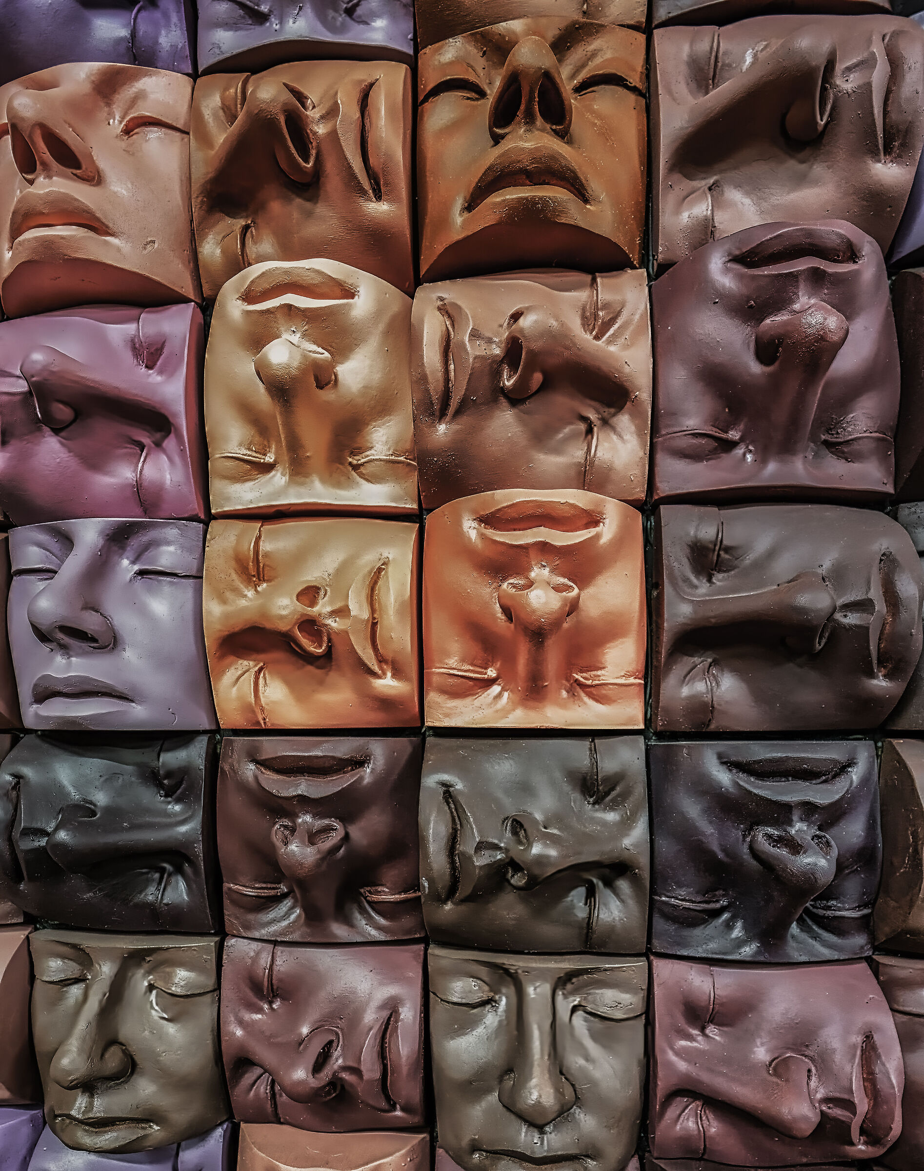 Faces, masks