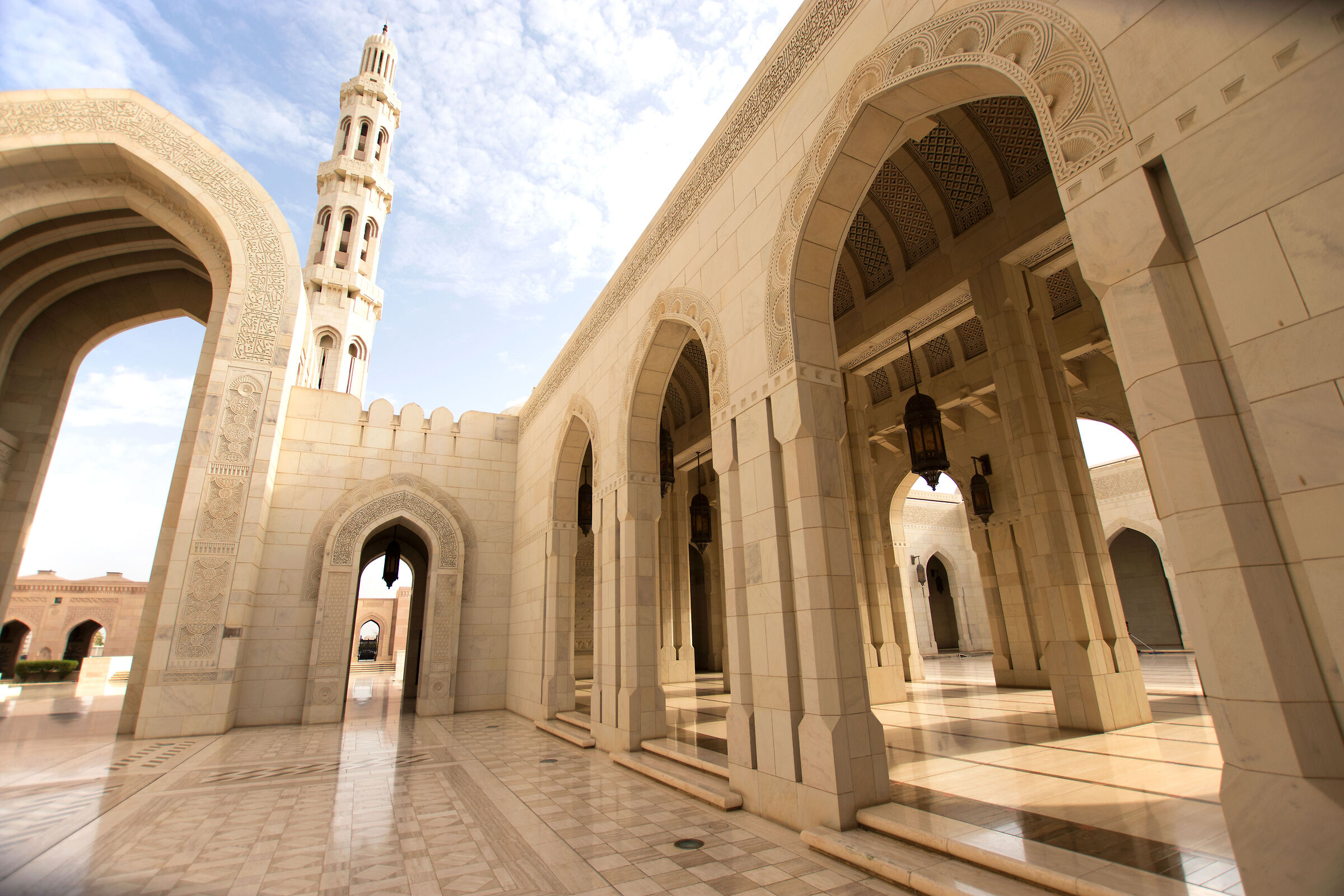 Sultan Qaboos Grand Mosque 1