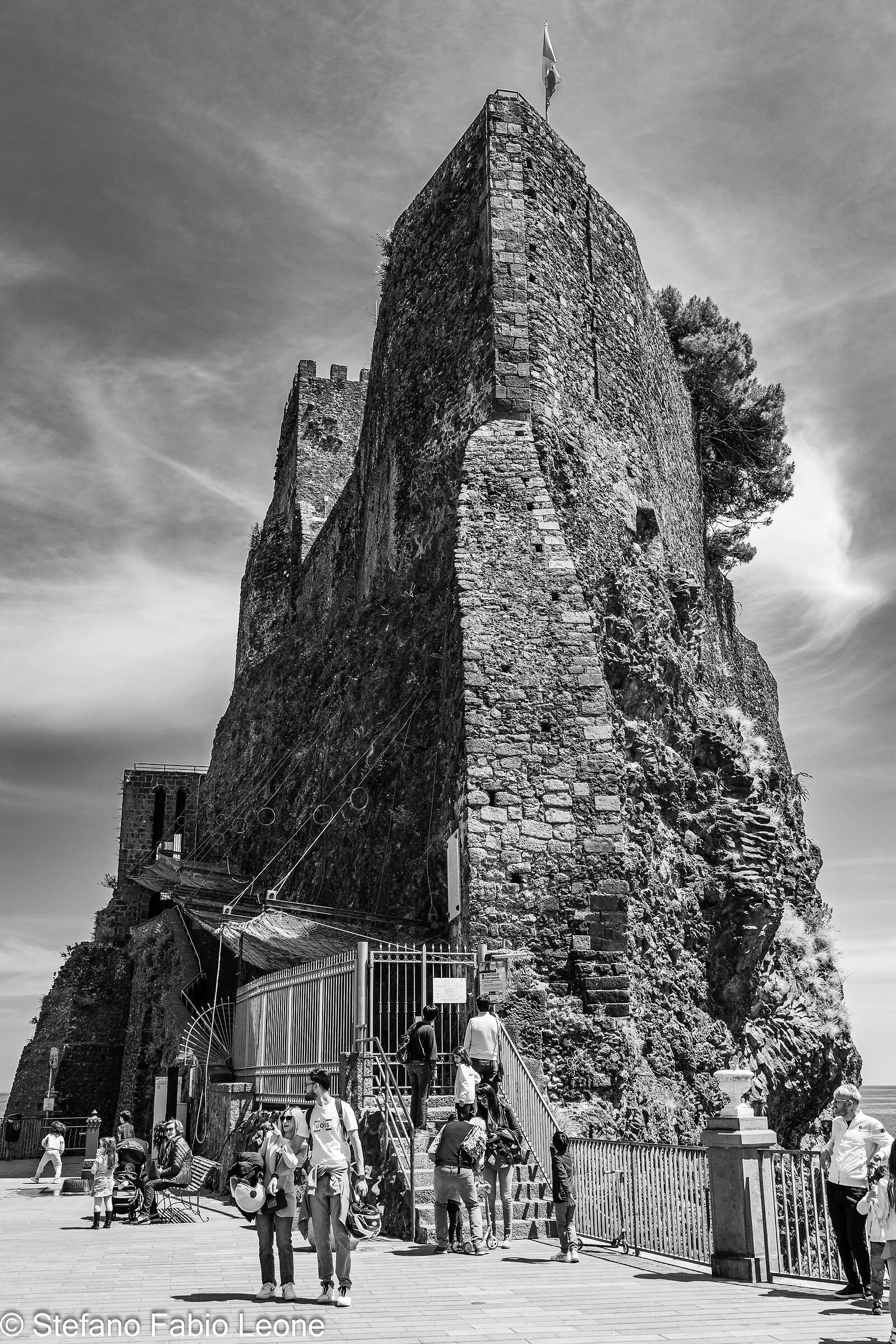 Norman Castle of Acicastello - B/W tests