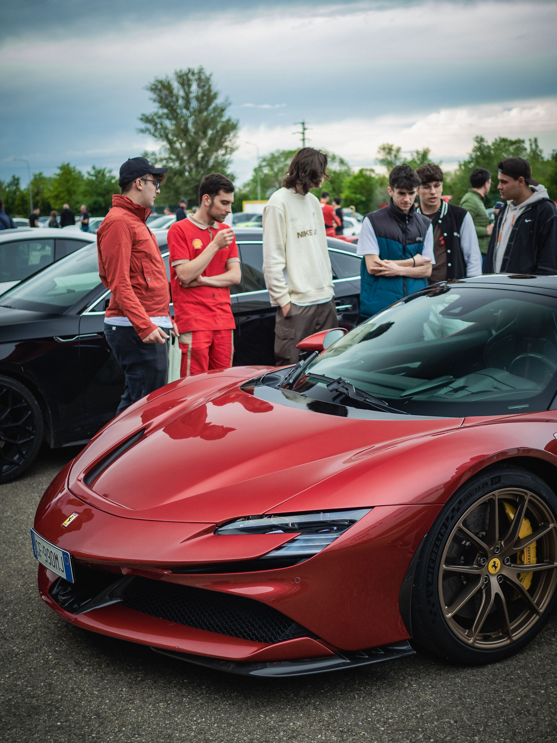 Ferrari SF90