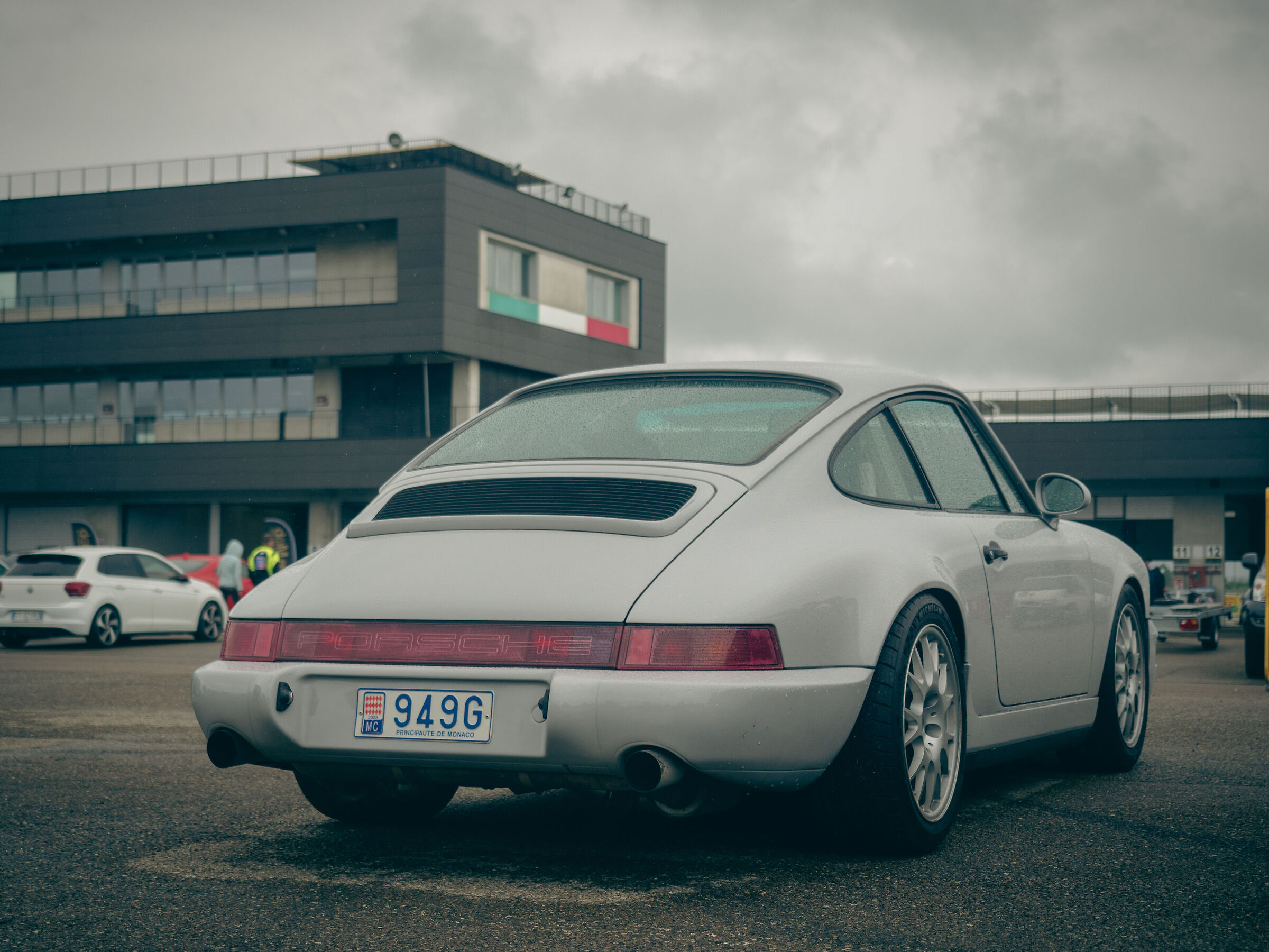 Porsche 911