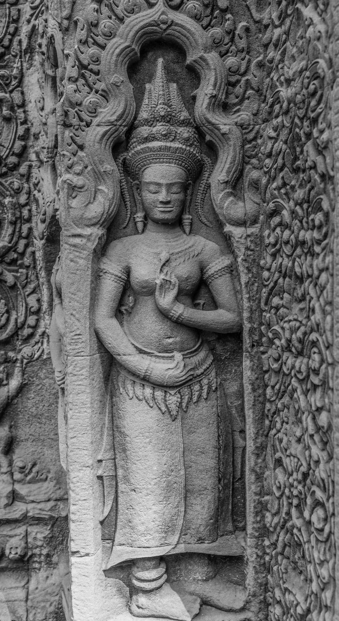 Apsara in Taprom Temple