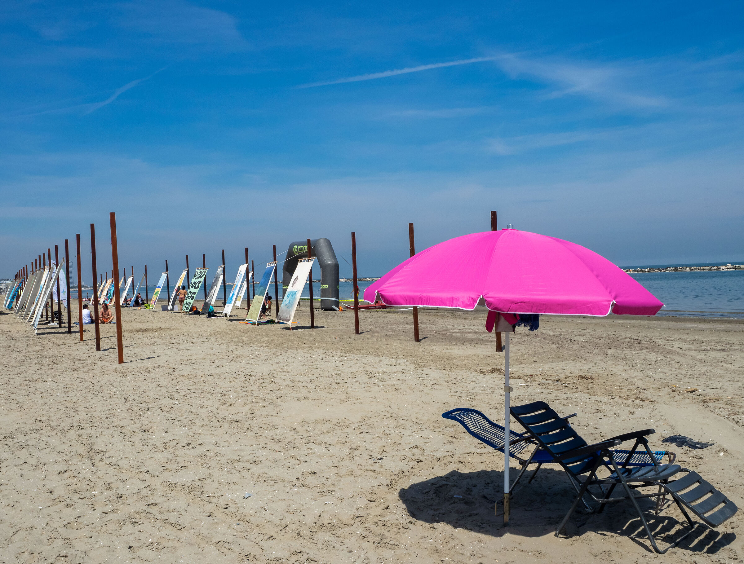 The pink umbrella