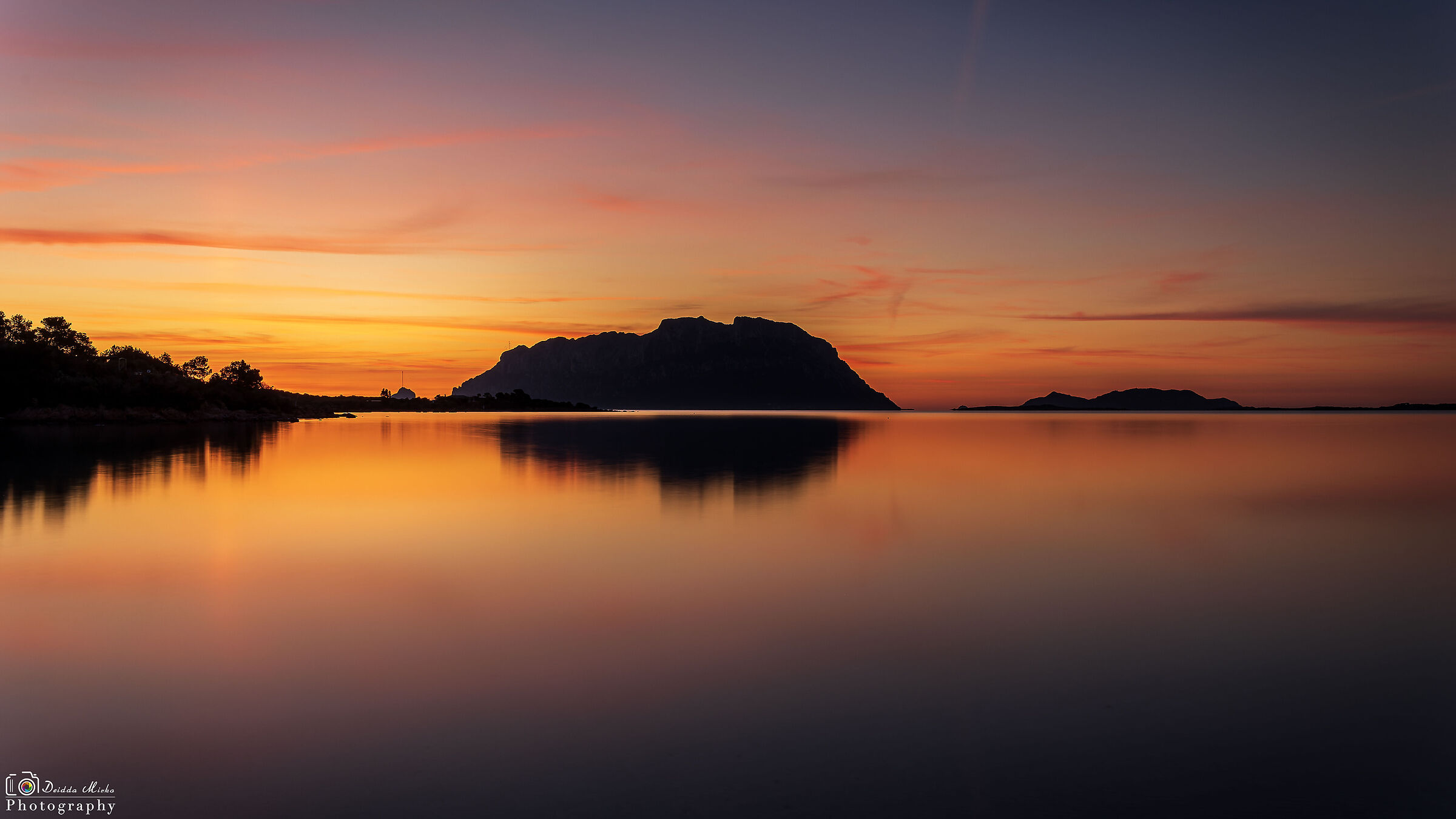Crepuscolo mattutino con vista Tavolara