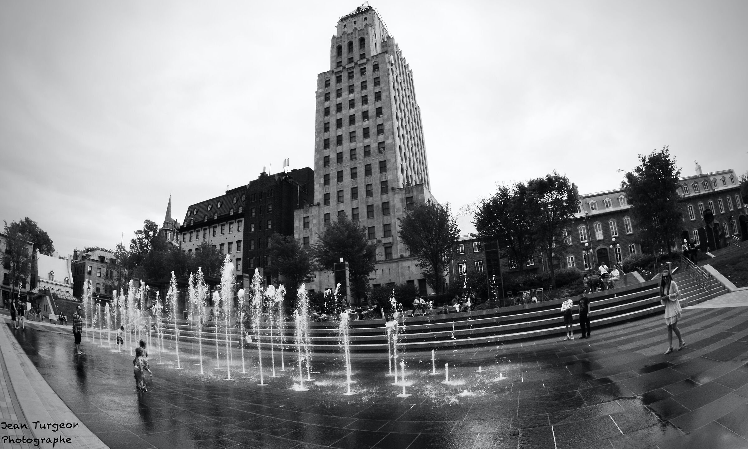 Piazza del Municipio - Vecchia Quebec - 2023