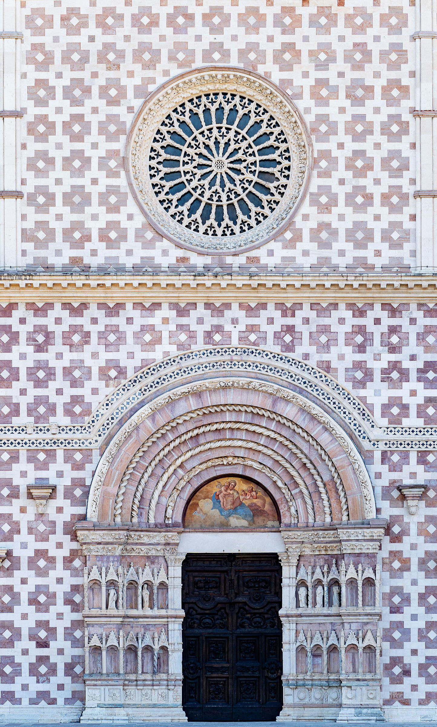 Basilica di Santa Maria di Collemaggio