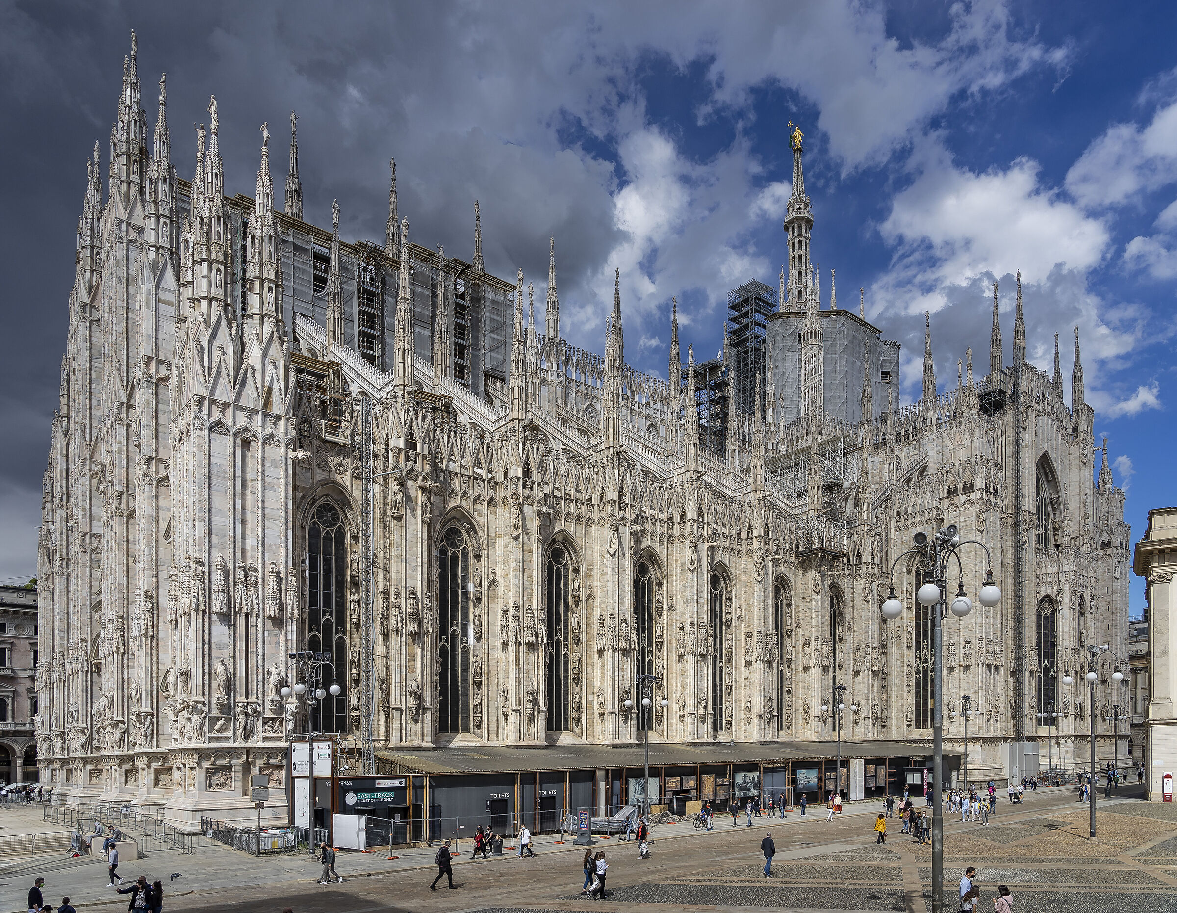 «Lungh 'me la Fabrica del Domm» 02/05/2021 1...