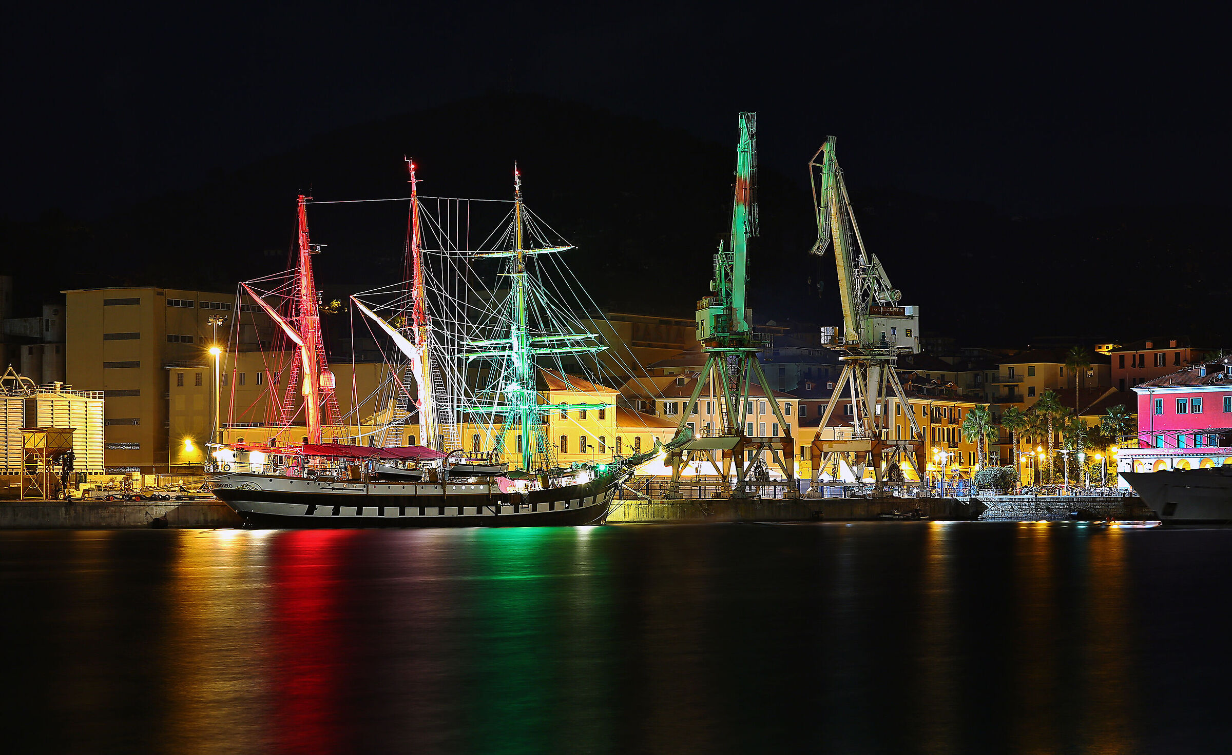 Nave Palinuro ad Oneglia