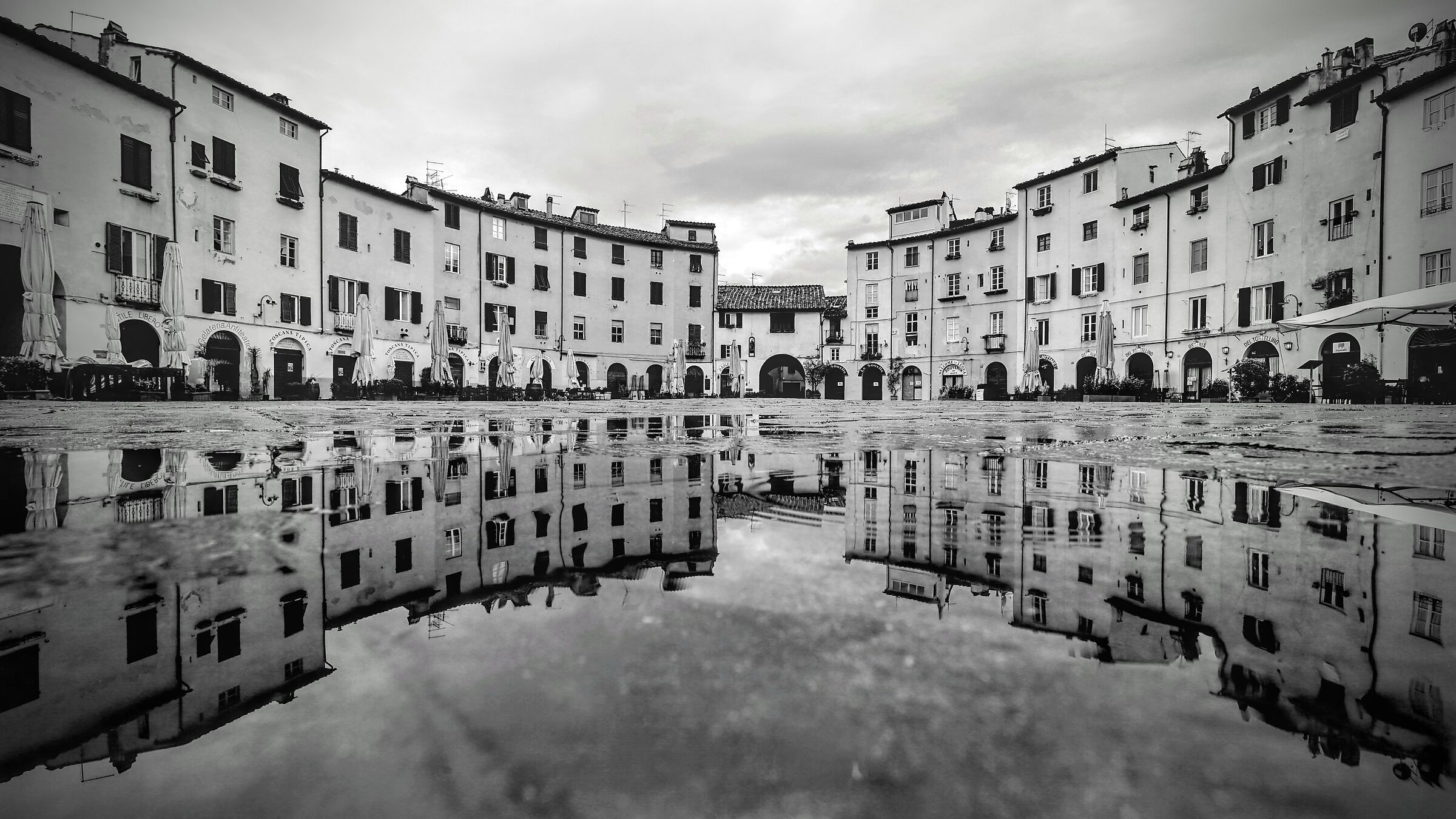 Amphitheatre Square
