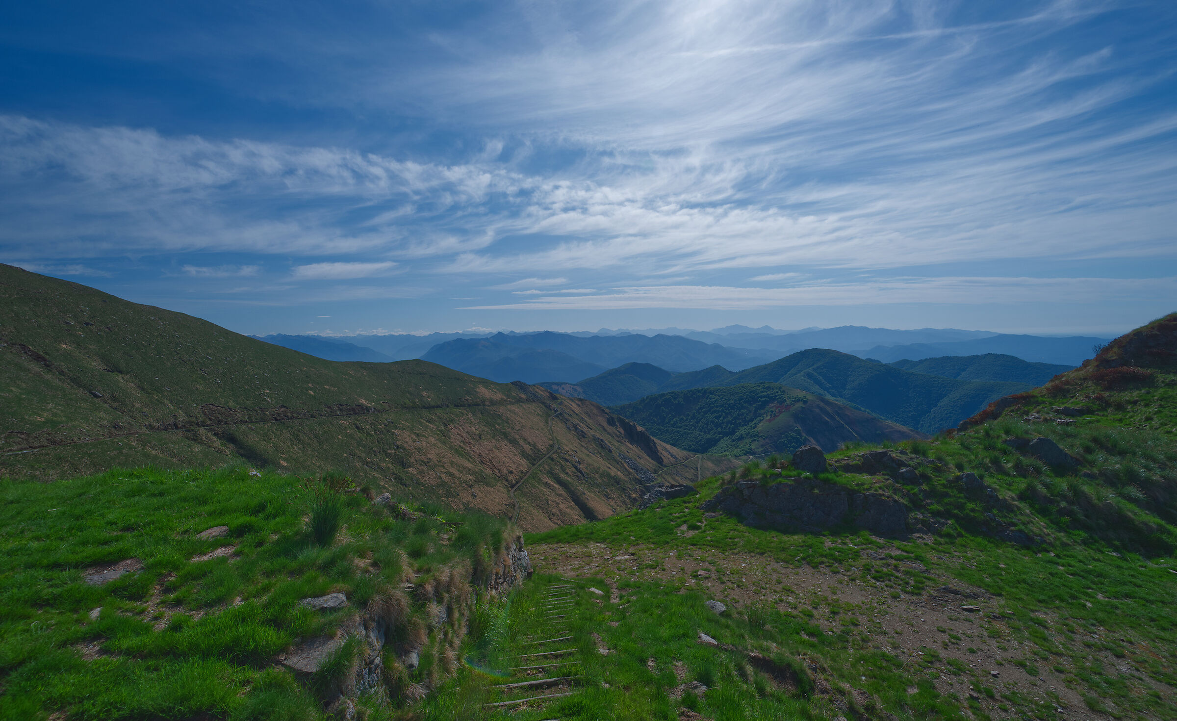 from Pian Vada' 1711m