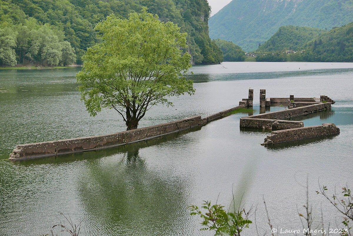Bacino lago del  Senaiga
