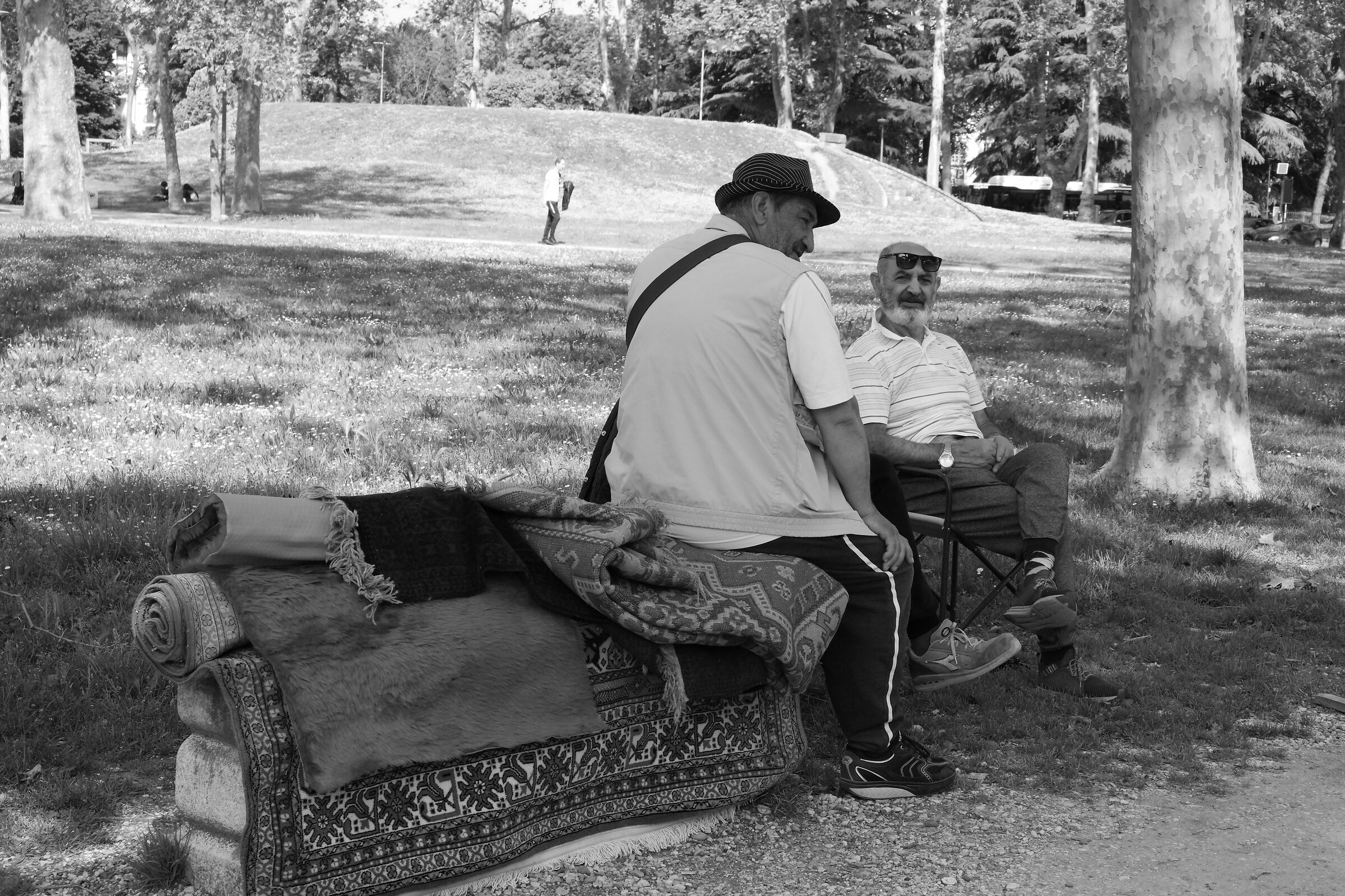 Waiting for the fakir