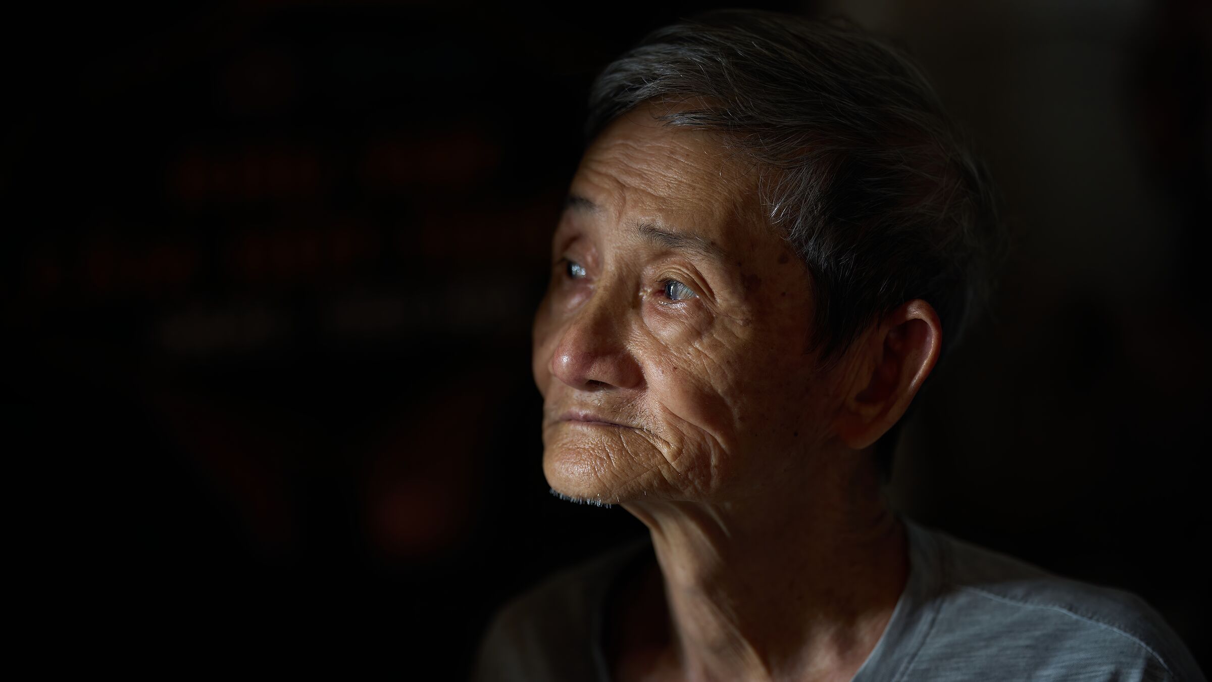 L'uomo dell'antica casa Quan Thang (Hoi An - Vietnam...