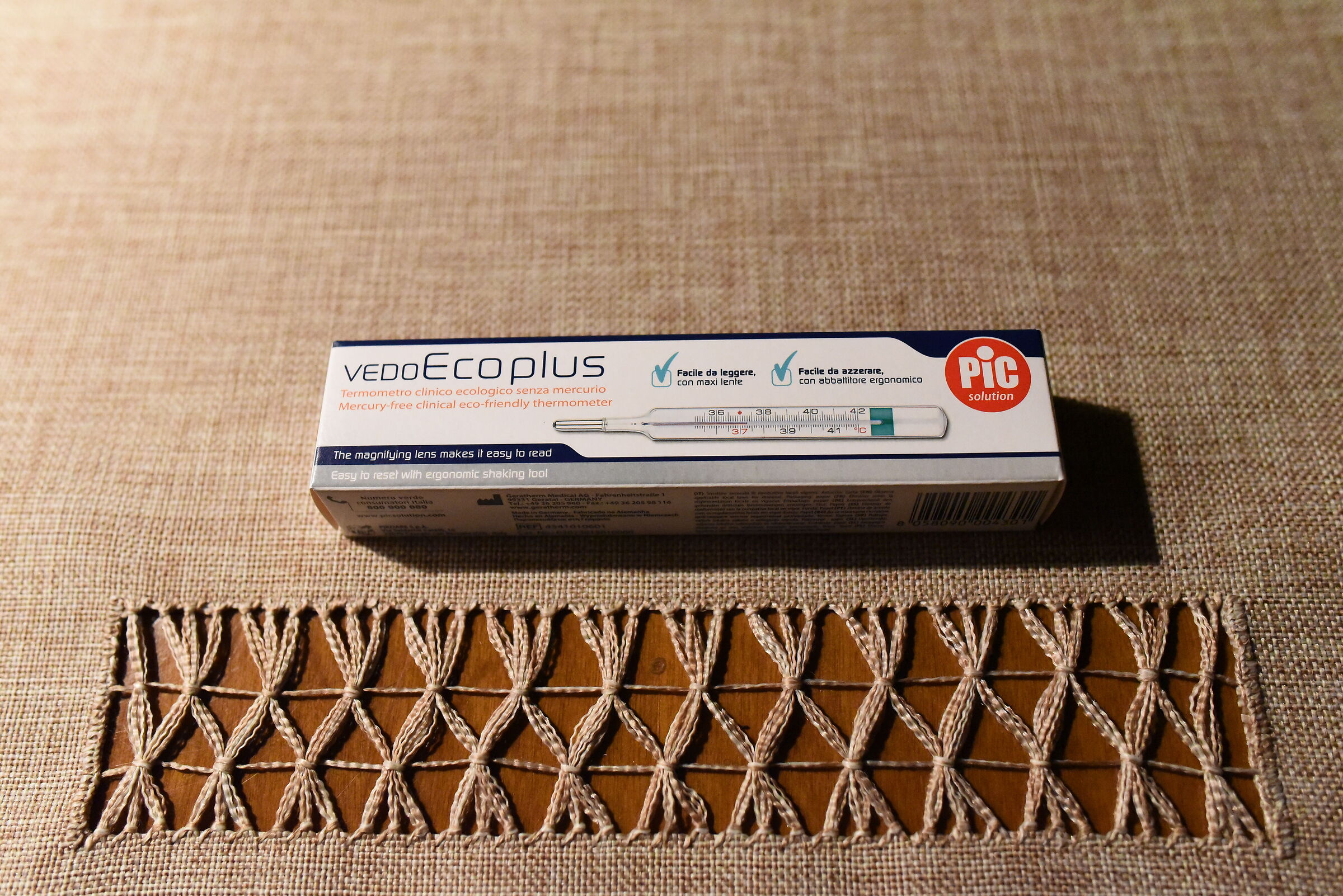 " ISO 12 thousand 800 ", Tamron 35, 1.4 USD, Nikon D750