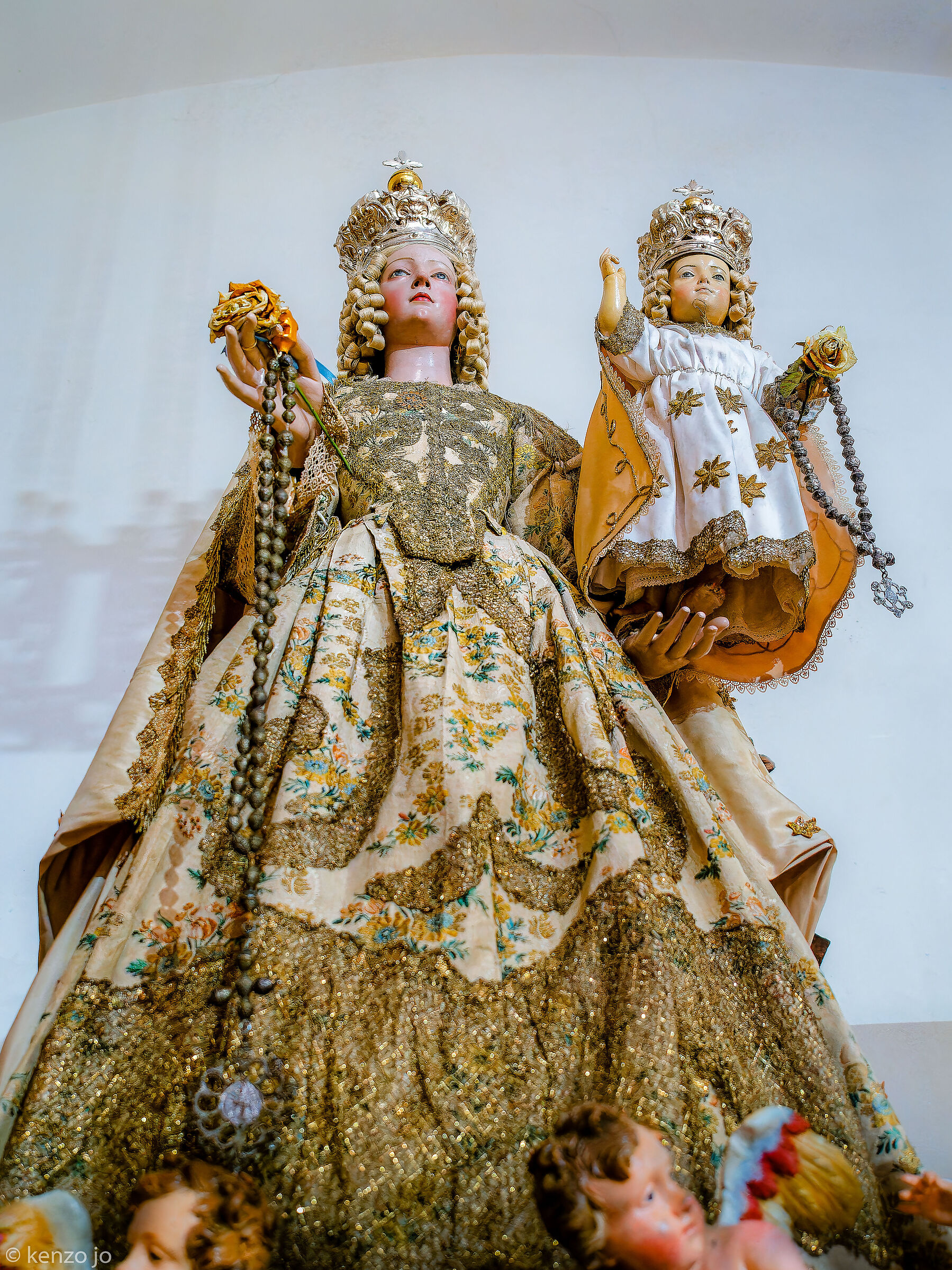 Regina Coeli con le sue cromie