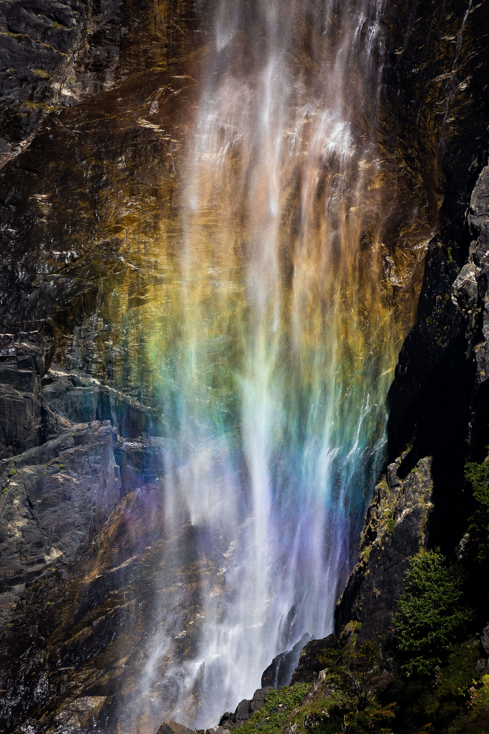 cascata e arcobaleno
