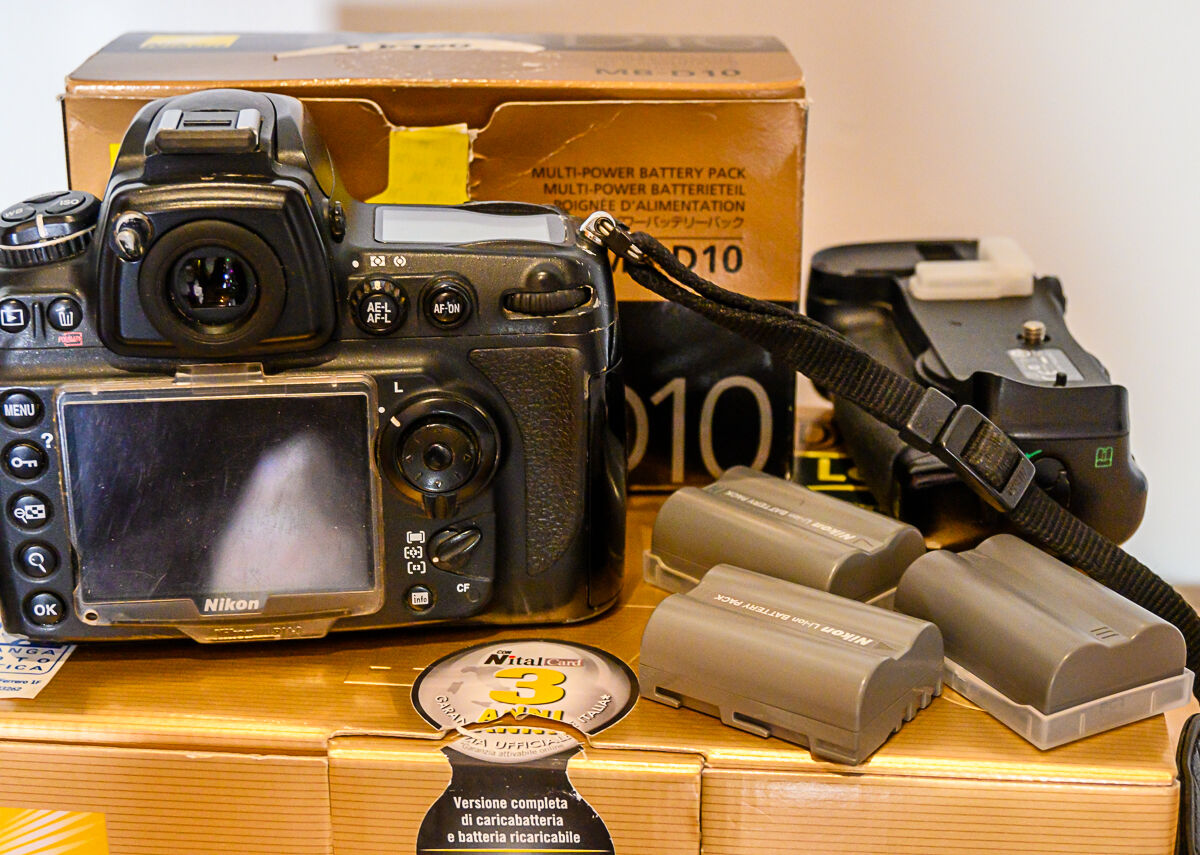 vendo D700