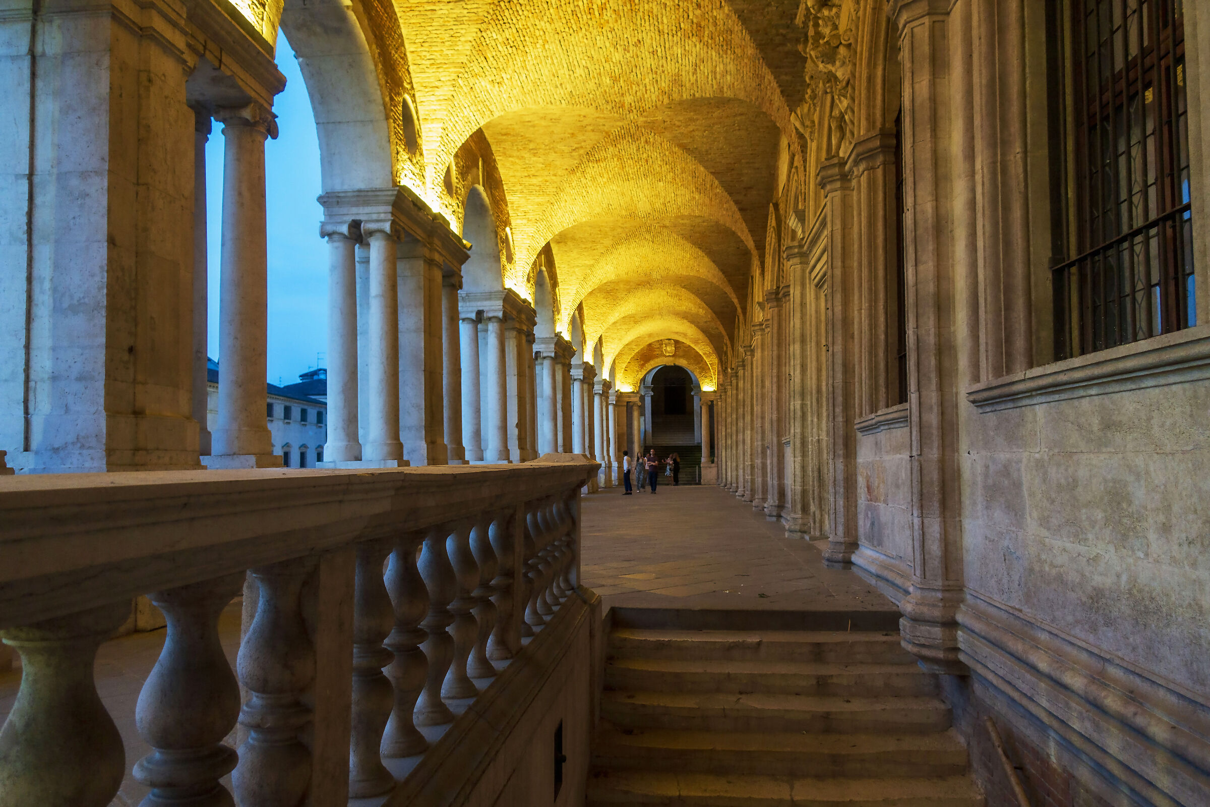 Detail of the Basilica Palladiana (VI)
