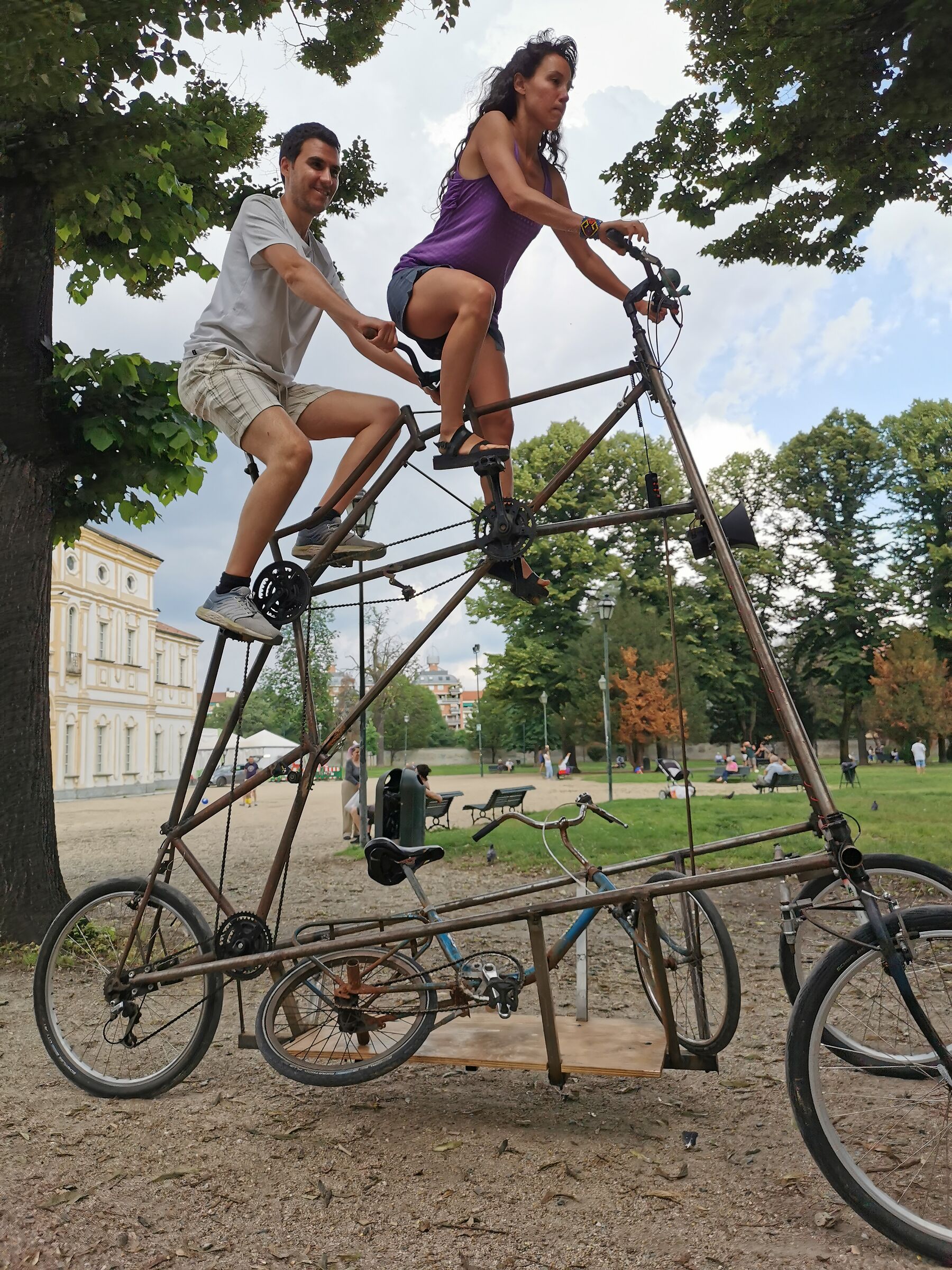Biciclo raccomandato dagli ortopedici (colta al volo)