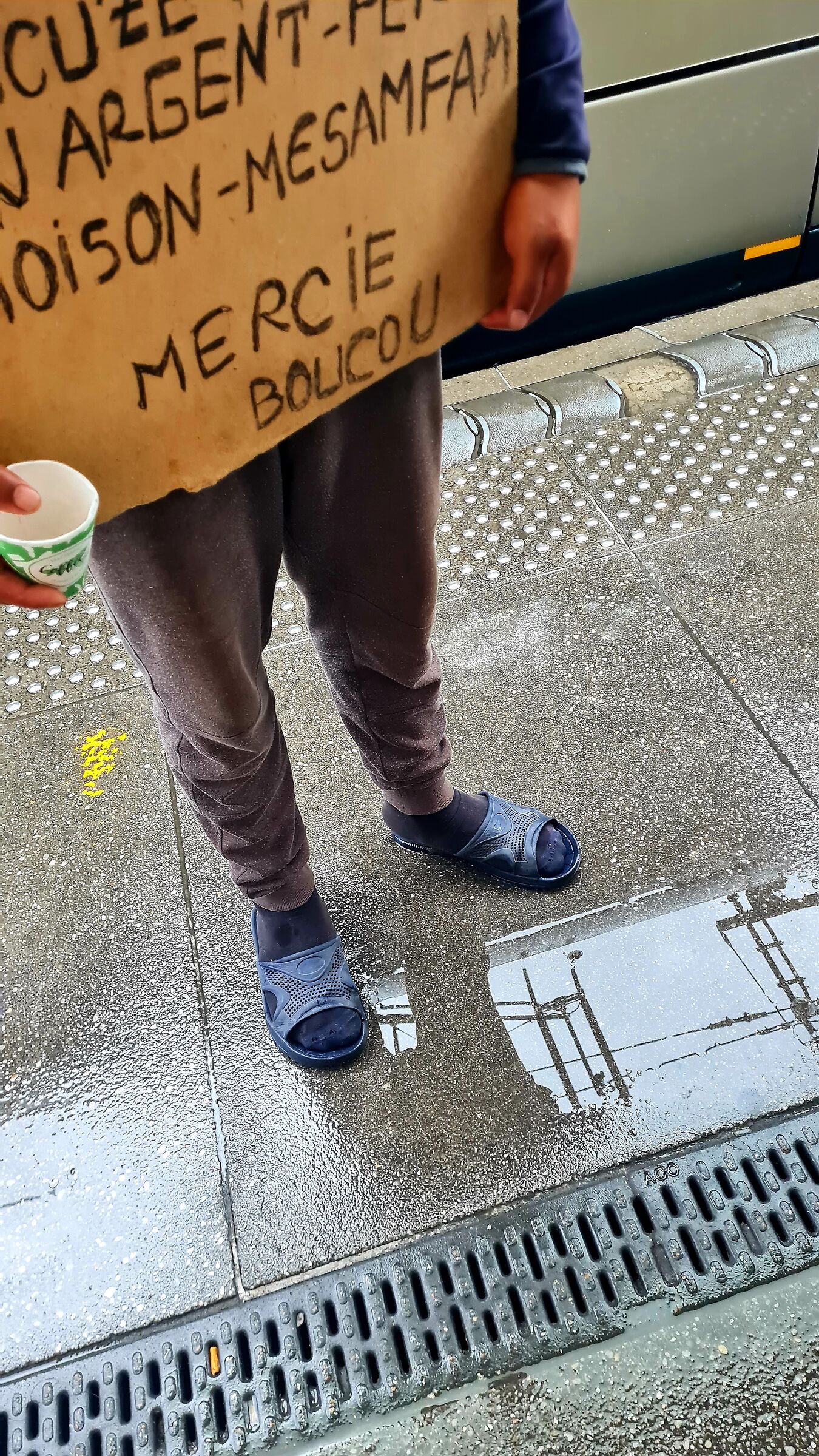 La povertà